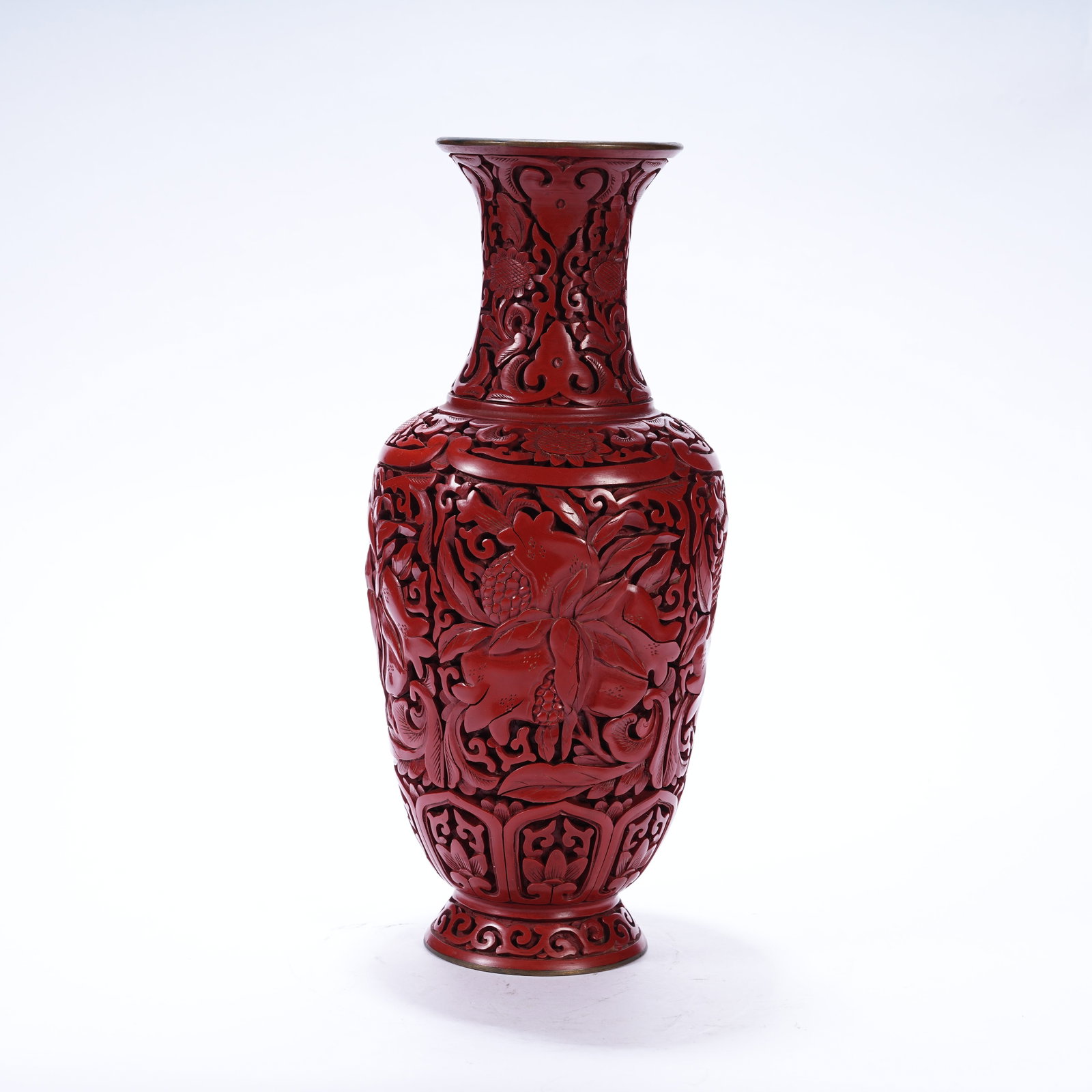 A RED CARVED LACQUER APPRECIATION VASE WITH FLORAL PATTERNS: Red Carved Lacquer Appreciation Vase with Floral Patterns