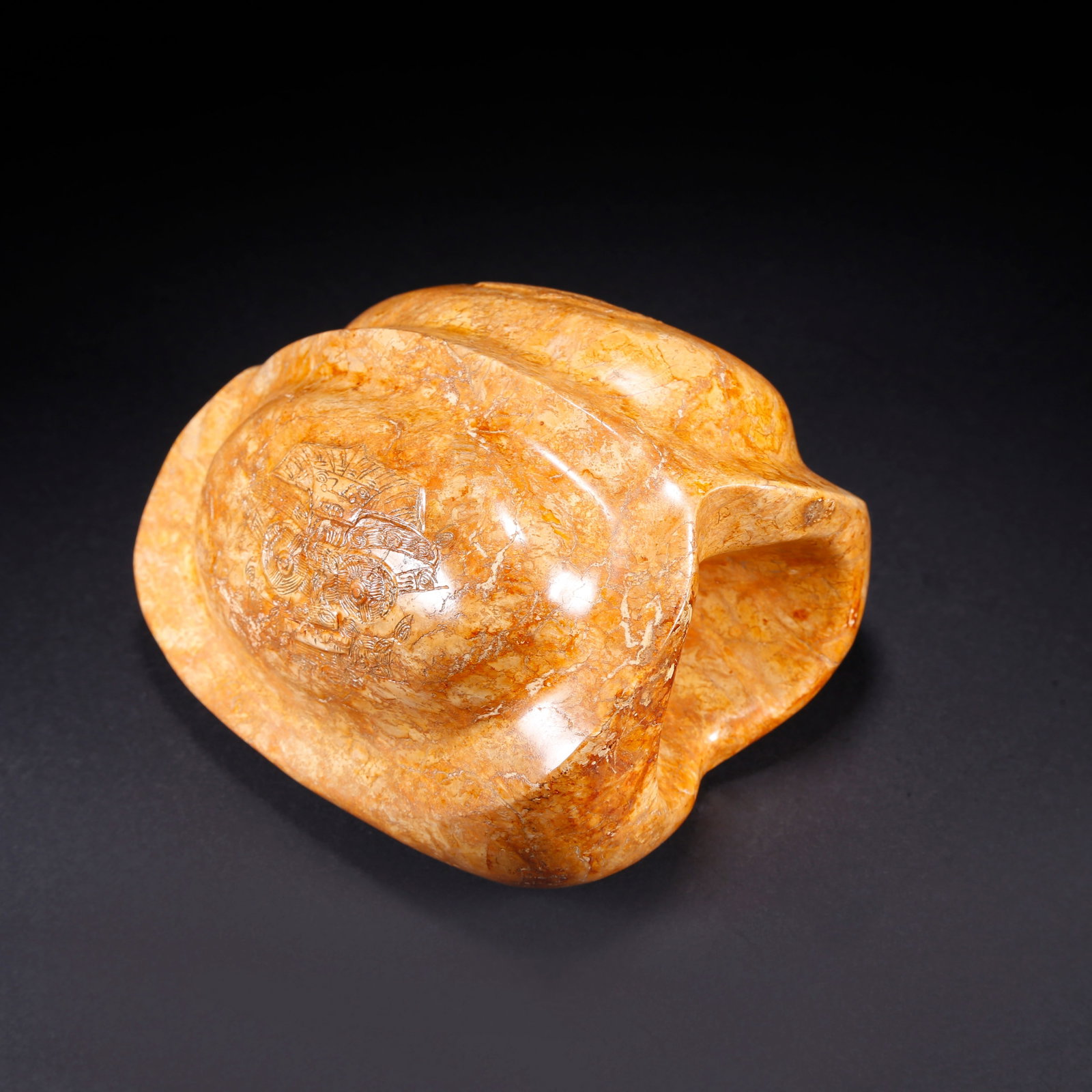 A TORTOISE-SHELL PATTERN ANCIENT JADE PIECE (1 of 9)