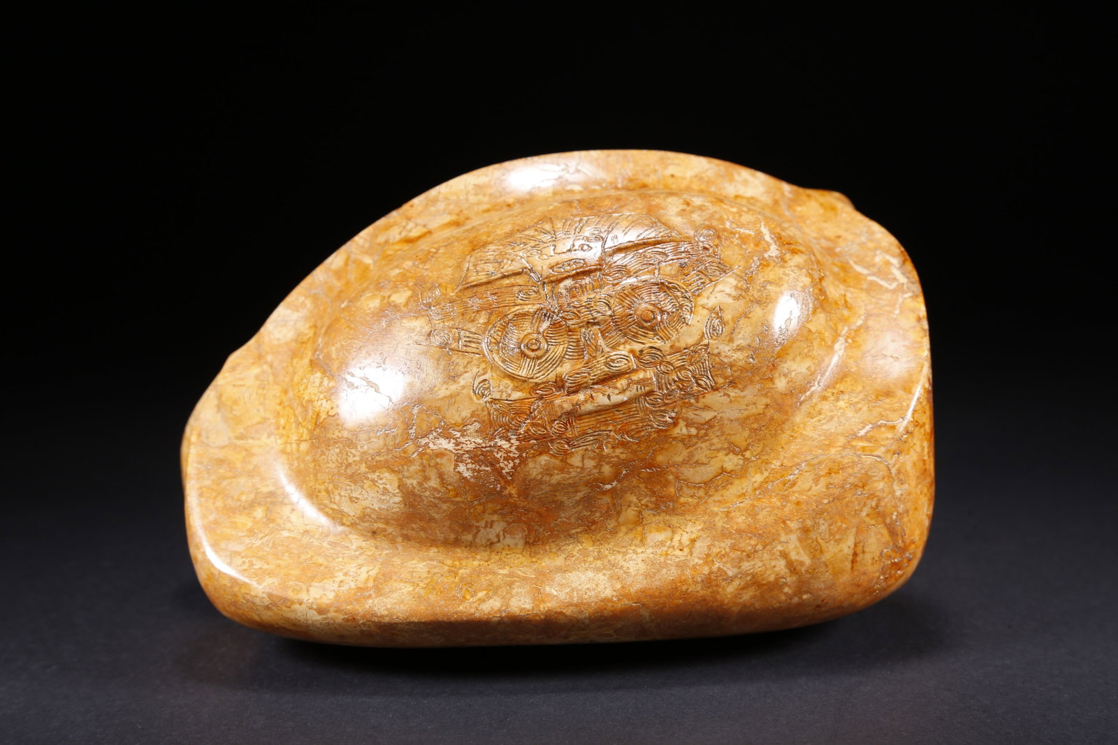 A TORTOISE-SHELL PATTERN ANCIENT JADE PIECE - 2