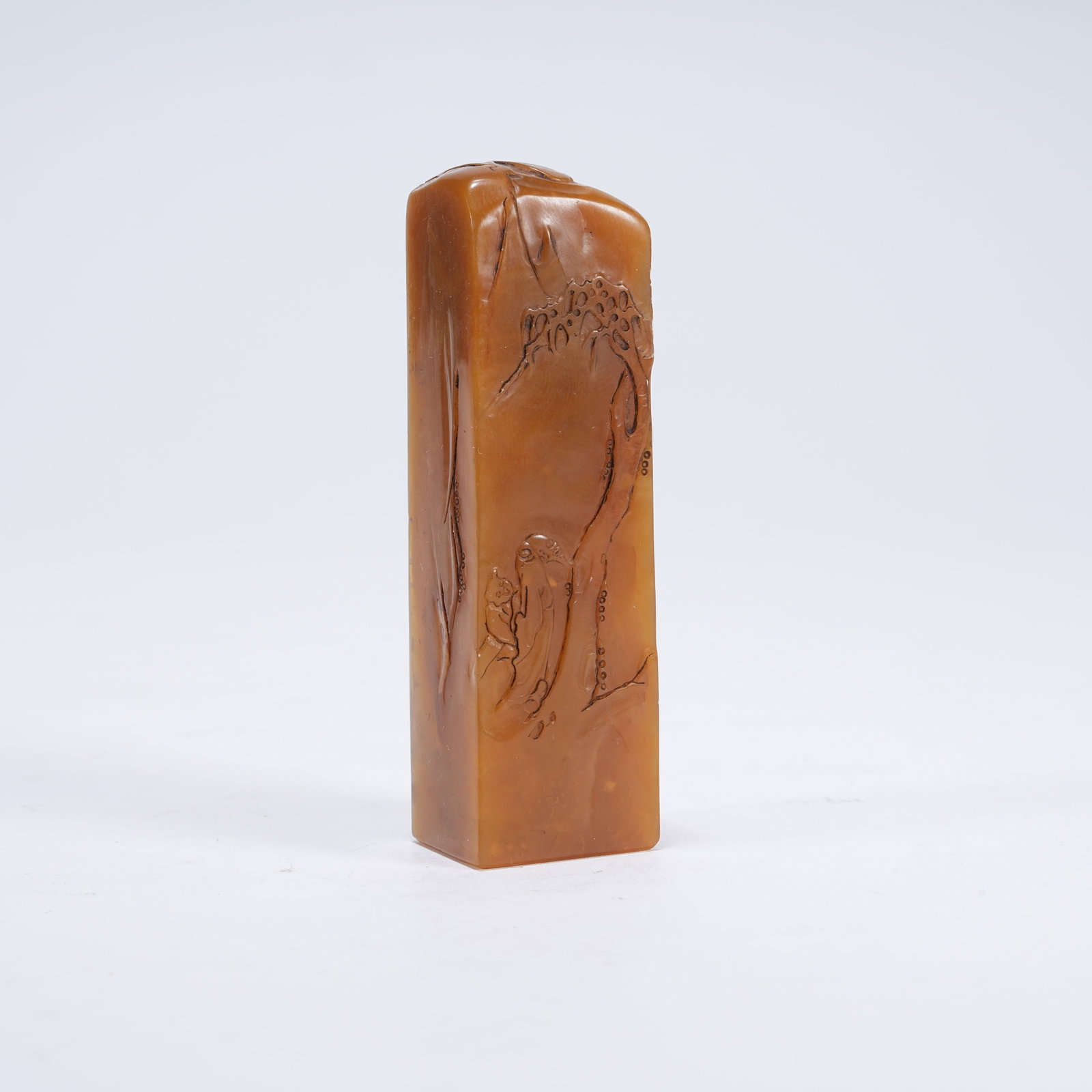 A FIGURE PATTERN SHOUSHAN STONE SEAL: Figure Pattern Shoushan Stone Seal