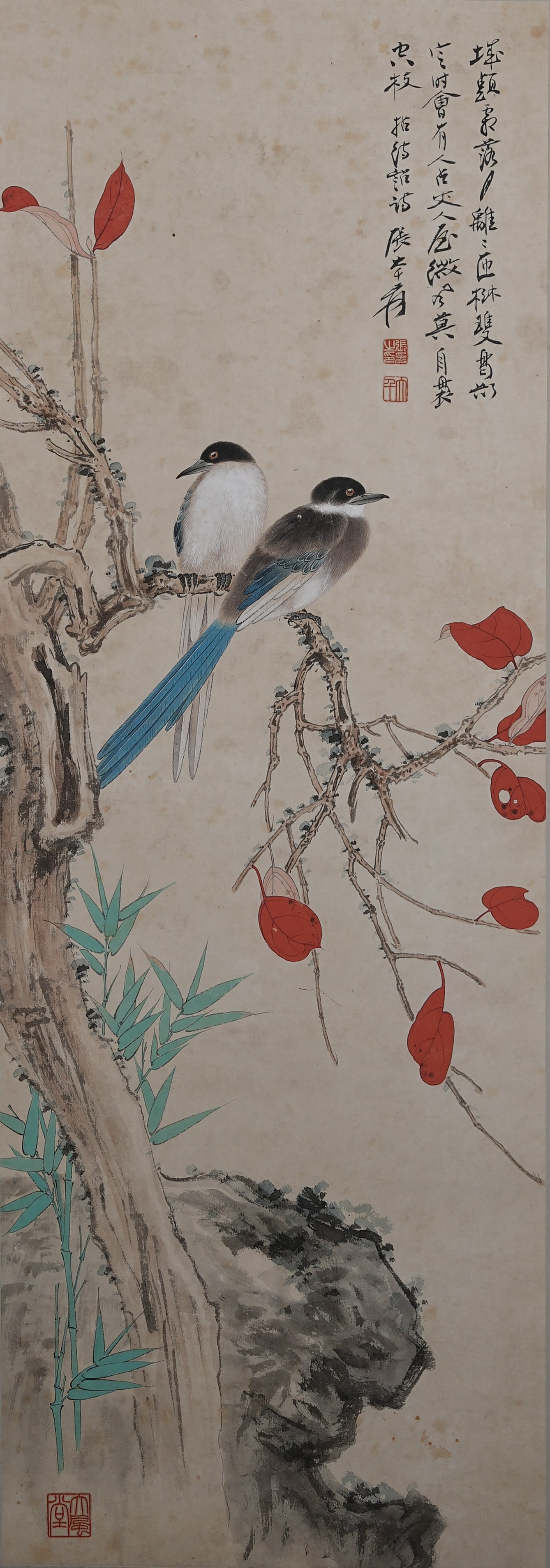 A FLOWER AND BIRD PAINTING ON PAPER BY ZHANG DAQIAN.張大千: Flower and Bird Painting on Paper by Zhang Daqian.張大千