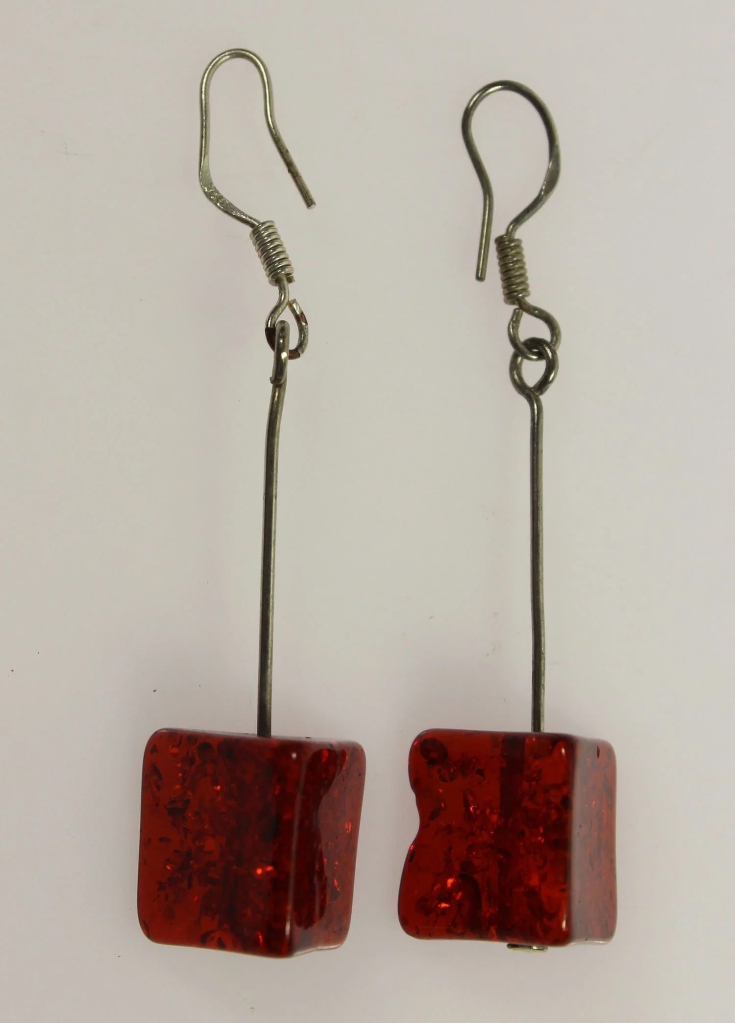 AMBER EARRINGS IN STERLING (925) SILVER (PAIR): Amber Earrings in Sterling (925) Silver (pair)