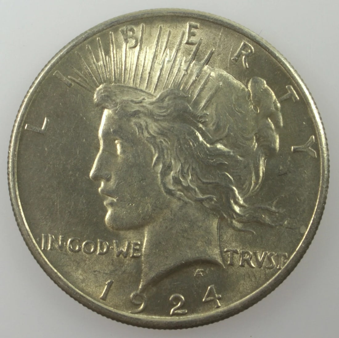 U.S.A. 1924 (NO MM) PEACE SILVER (900) DOLLAR, VIRTUALLY UNCIRCULATED: U.S.A. 1924 (no MM) Peace Silver (900) Dollar, virtually Uncirculated