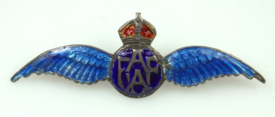 WWII - GREAT BRITAIN SWEETHEART BADGE IN STERLING (925) SILVER FOR ROYAL AIR FORCE (1 of 3)