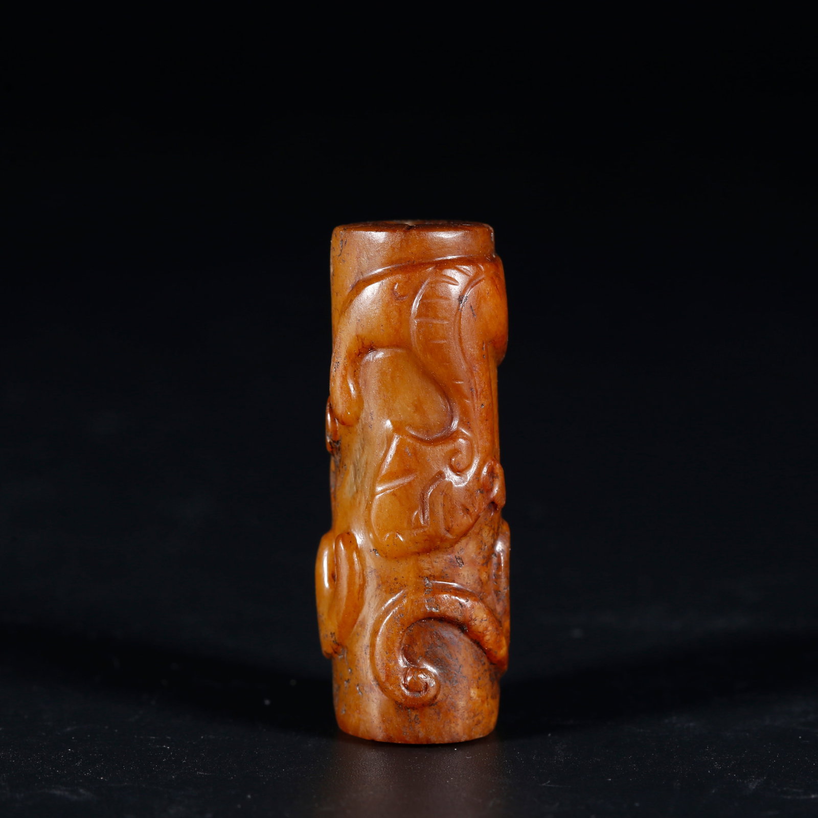 A ANCIENT JADE TUBE BEAD WITH DRAGON PATTERN (1 of 8)