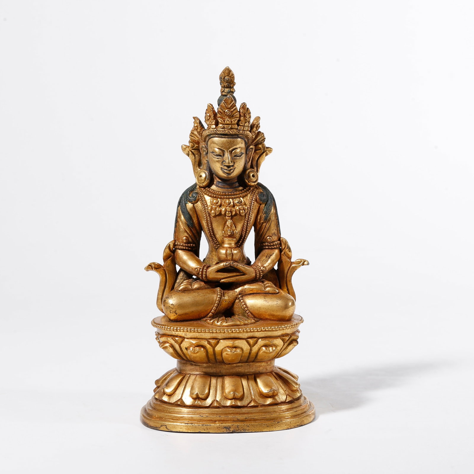 A GILT-BRONZE STATUE OF AMITAYUS: Gilt-Bronze Statue of Amitayus