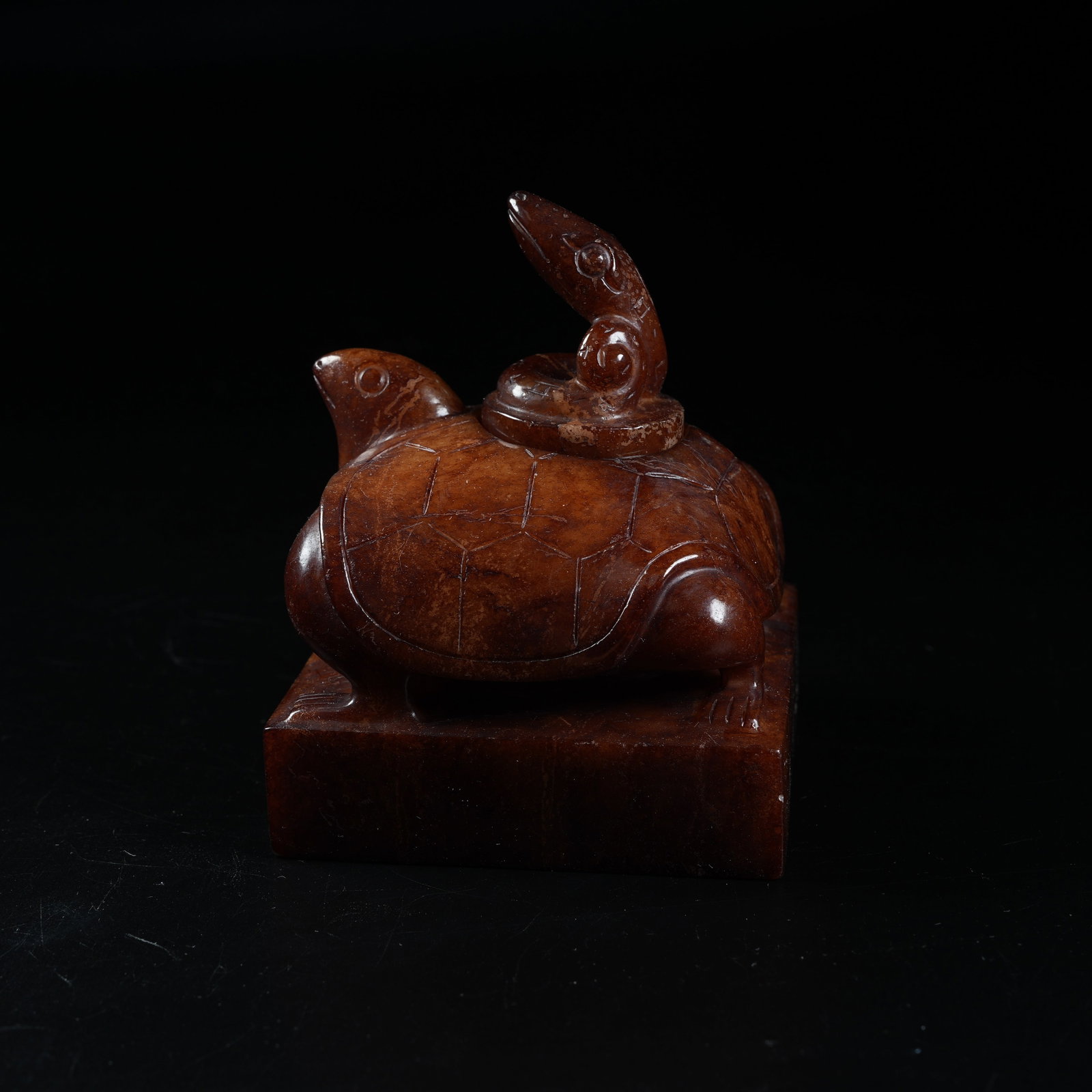 A NESTED ANCIENT JADE SEALS WITH TORTOISE AND SNAKE KNOBS - 3