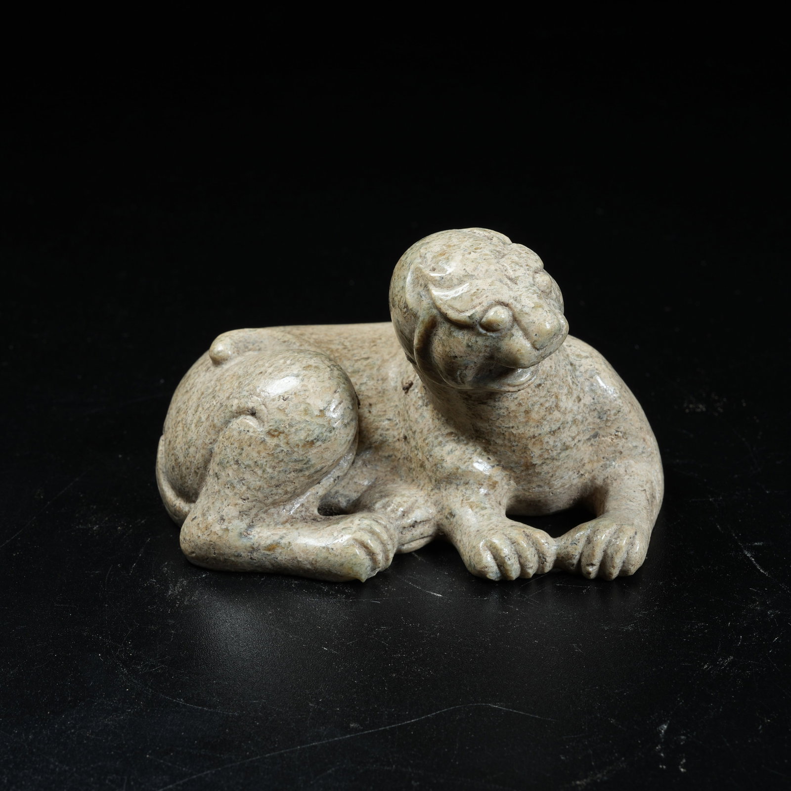 A ANCIENT JADE RECLINING BEAST ORNAMENT: Ancient Jade Reclining Beast Ornament
