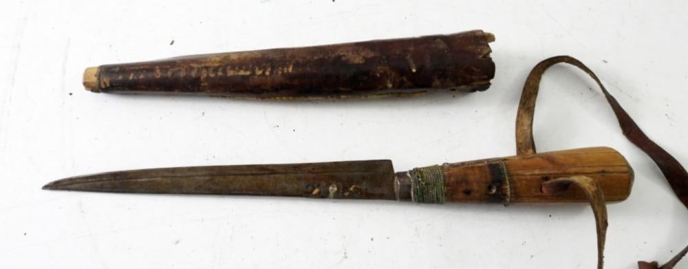 HAND CRAFTED VINTAGE KNIFE W/SHEATH (1 of 2)