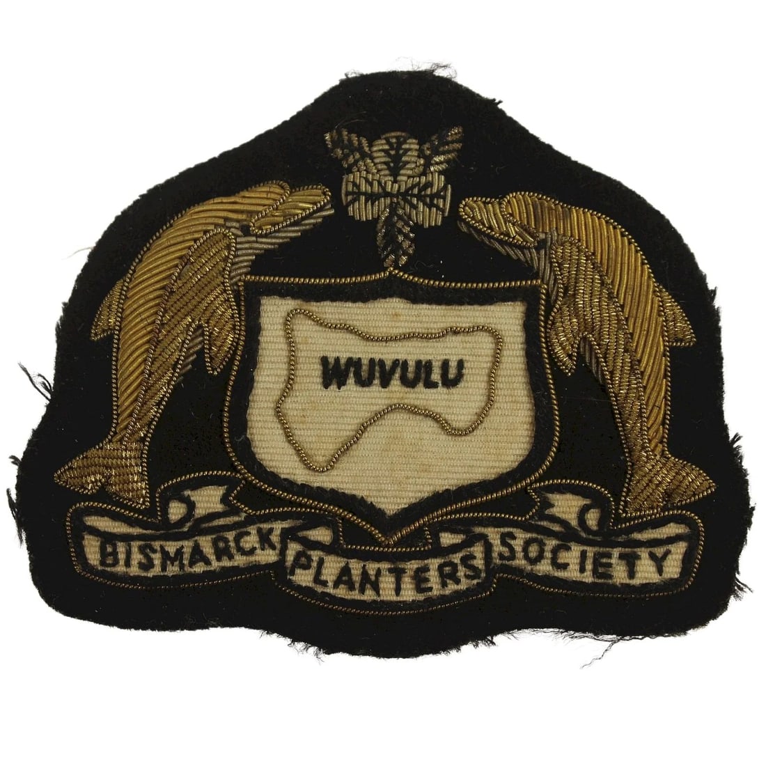 VINTAGE PNG WUVULU (ISLAND) PATCH CLOTH FOR THE BISMARCK PLANTERS SOCIETY (1 of 1)