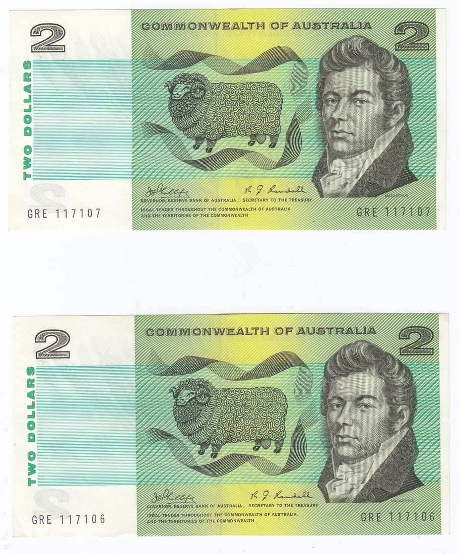 AUSTRALIA 'PHILLIPS - RANDALL' COMMONWEALTH $2 (1968), VIRTUALLY UNCIRCULATED OPQ (CONSECUTIVE PAIR) (1 of 2)