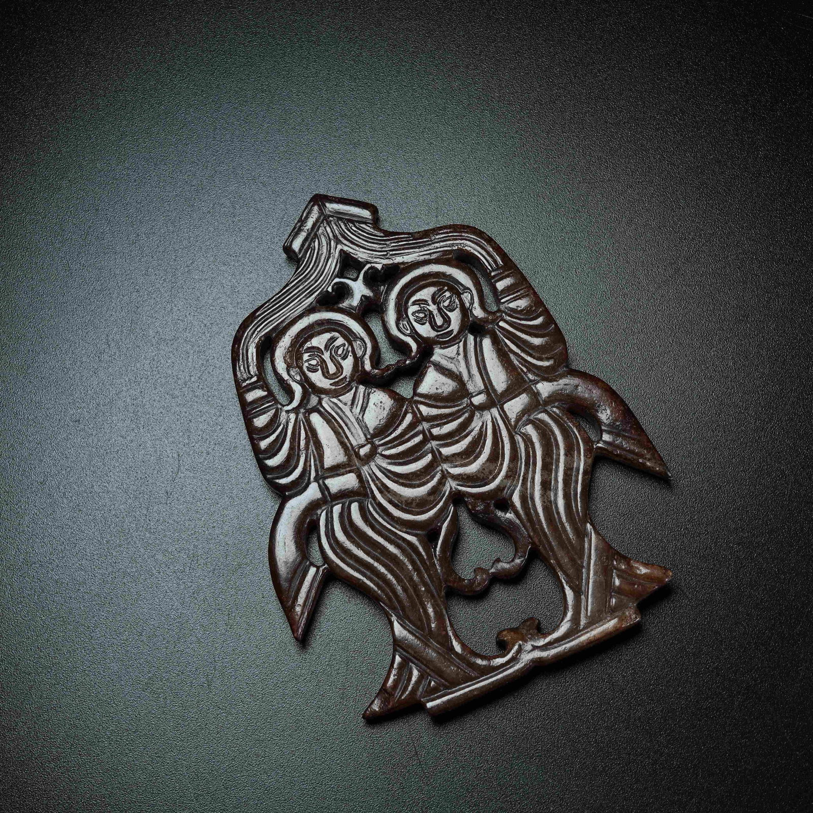 A ANCIENT JADE DANCER PENDANT (1 of 9)