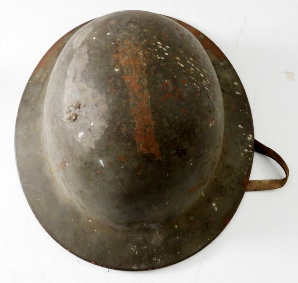 WWII SHIP YARD WORKERS METAL HELMET (1 of 2)