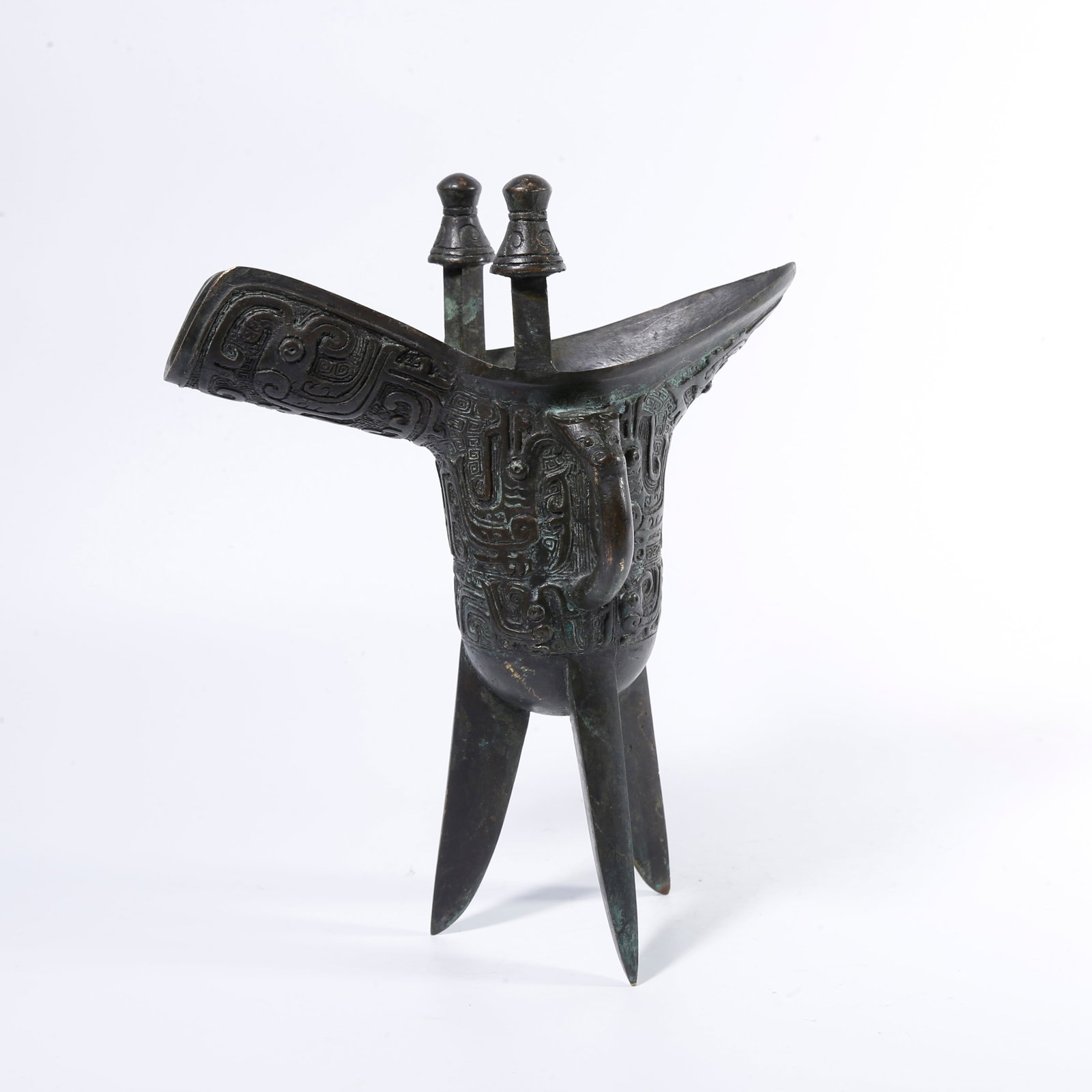 A BRONZE BEAST-PATTERN JUE WINE CUP (1 of 9)