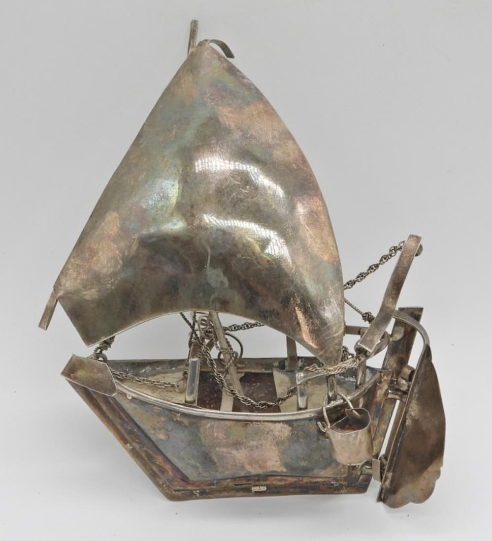 HANDMADE STERLING SAIL BOAT (1 of 4)