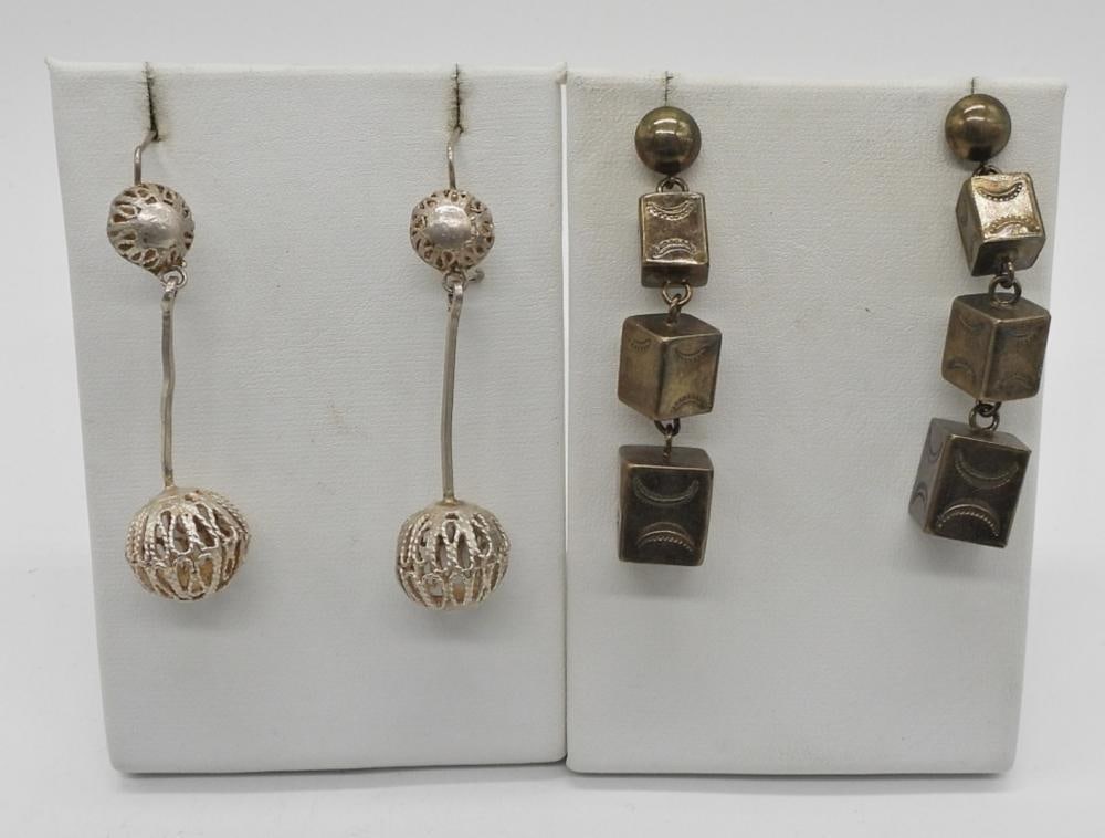 (2) PAIR OF STERLING VTG EARRINGS (1 of 3)