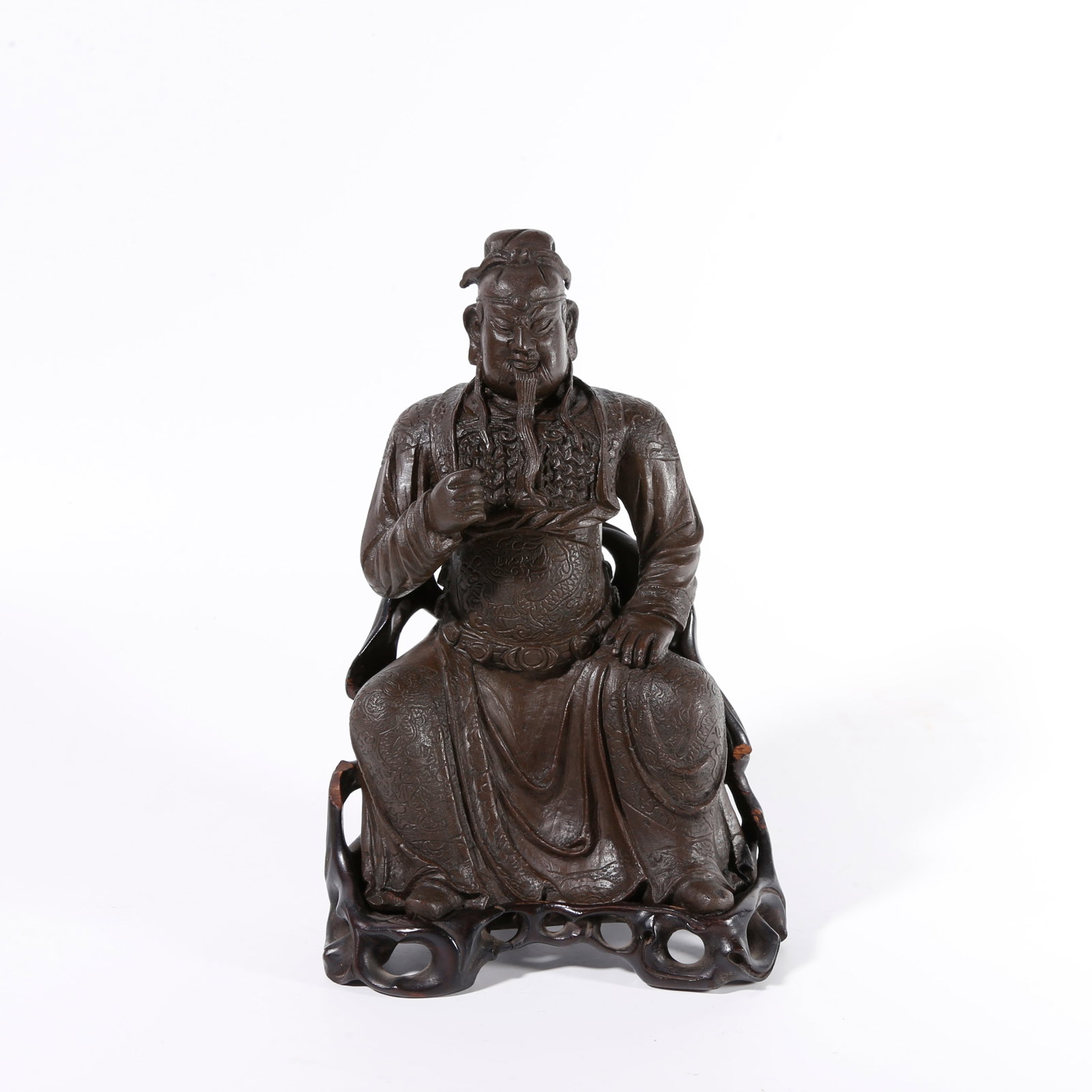 A BRONZE STATUE OF GUAN GONG: Bronze statue of Guan Gong
