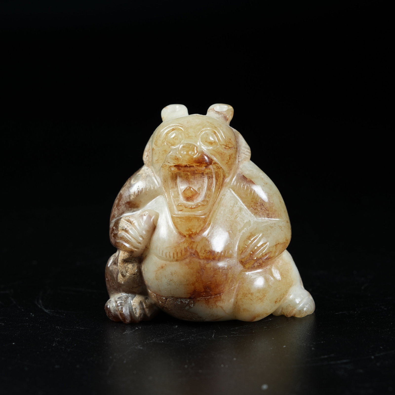 A ANCIENT JADE BEAR ORNAMENT: Ancient Jade Bear Ornament