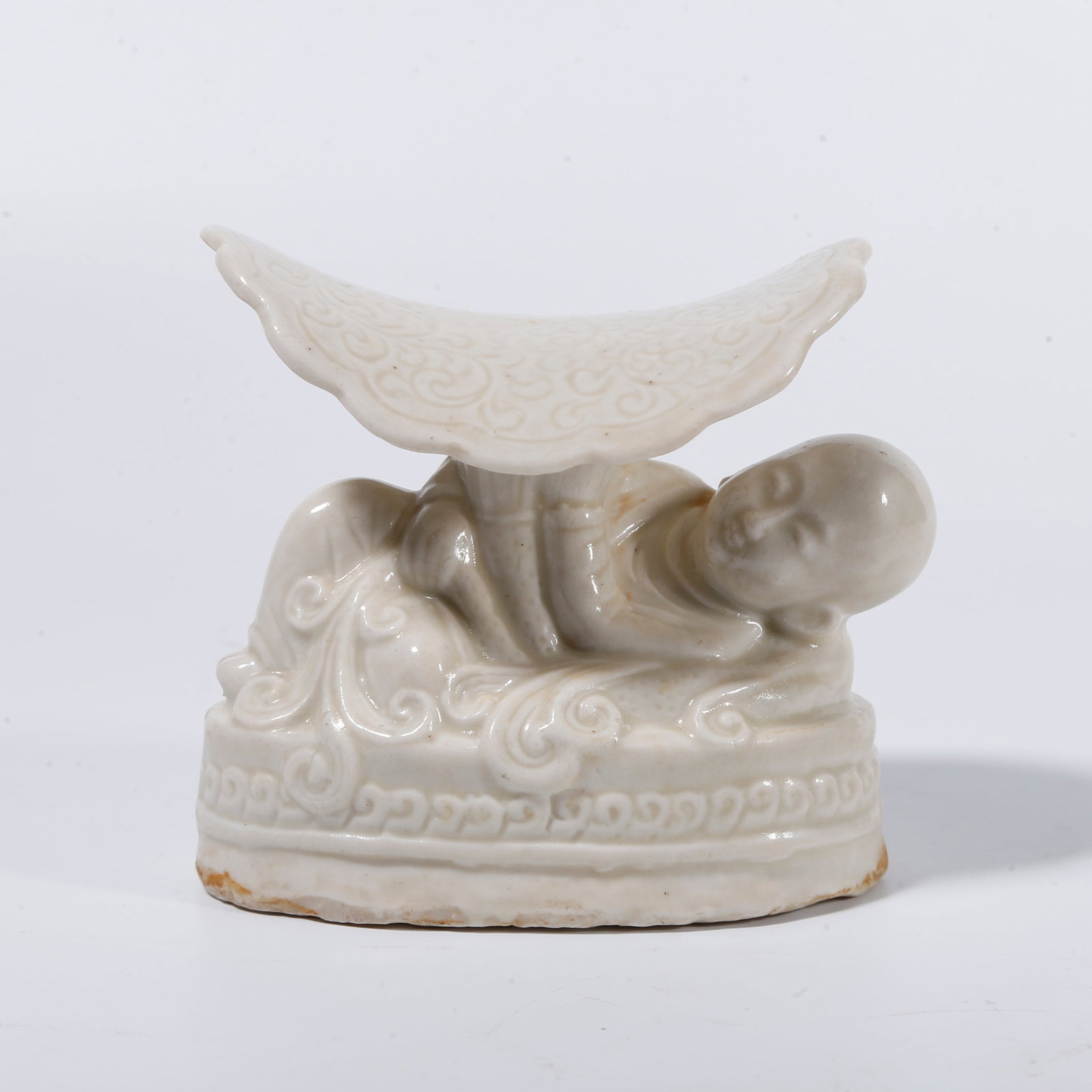 A DING WARE BOY-FORM PILLOW (1 of 9)