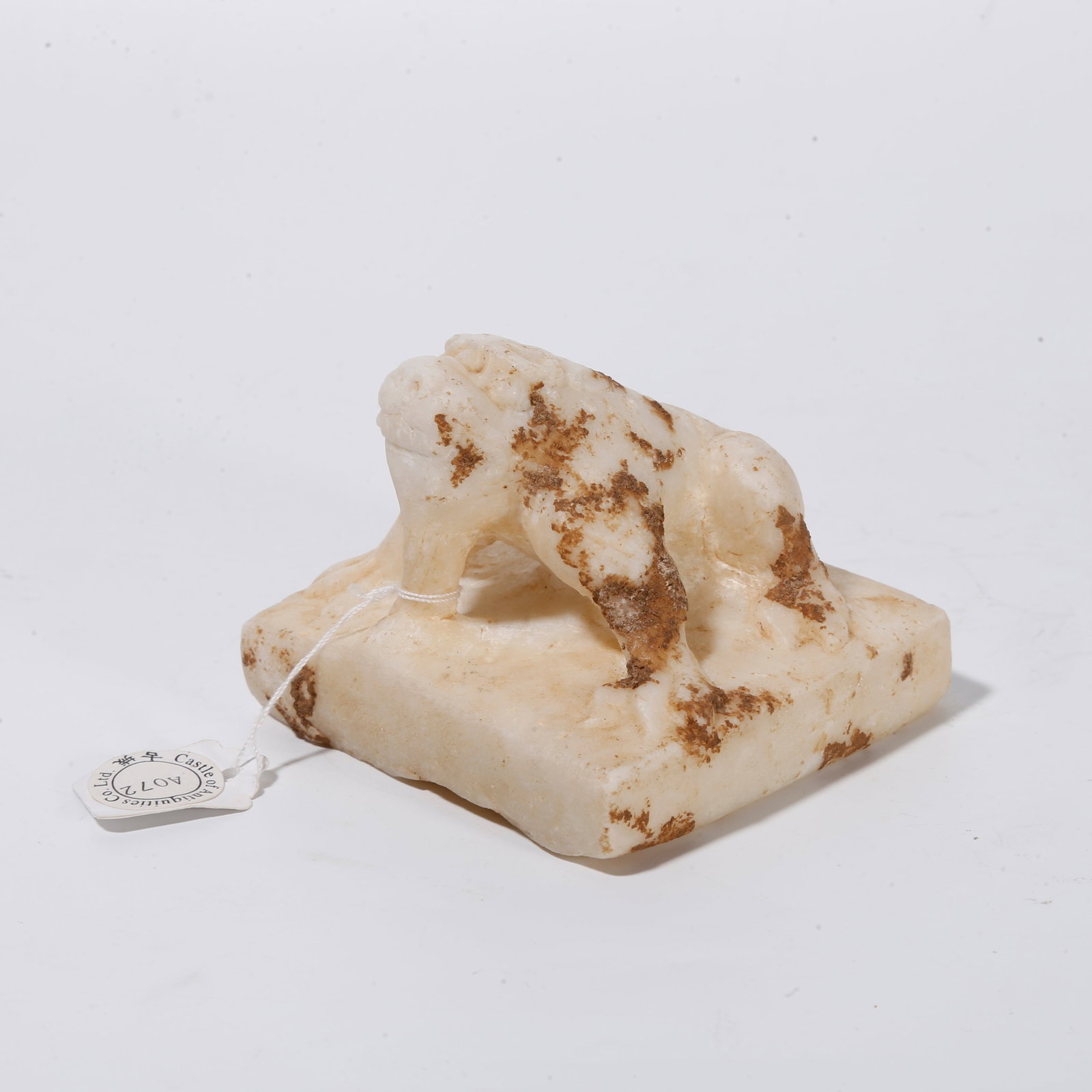 A WHITE MARBLE CARVED PAPERWEIGHT WITH ANIMAL KNOB (1 of 7)