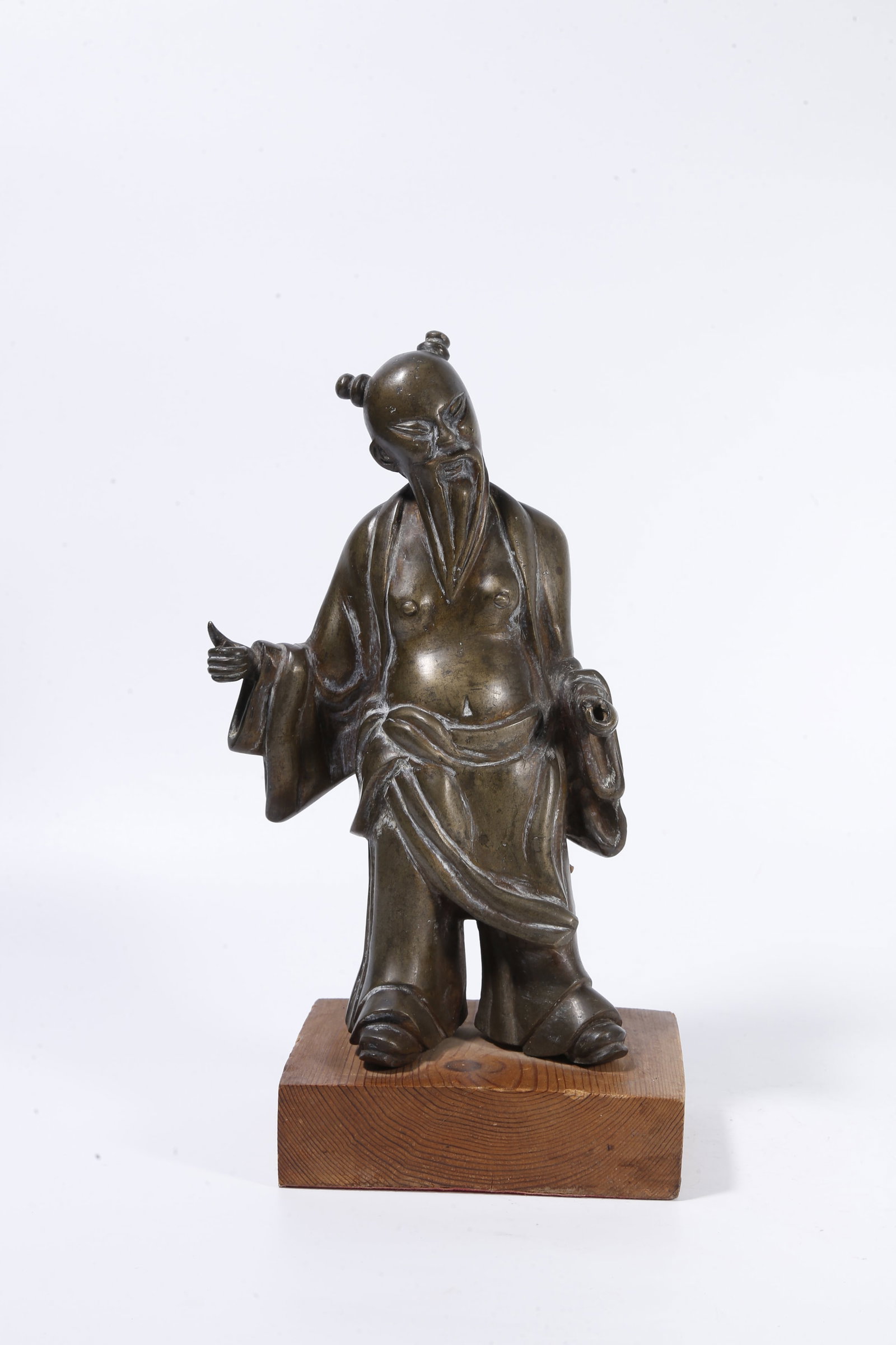 A BRONZE FIGURE STATUE (1 of 8)