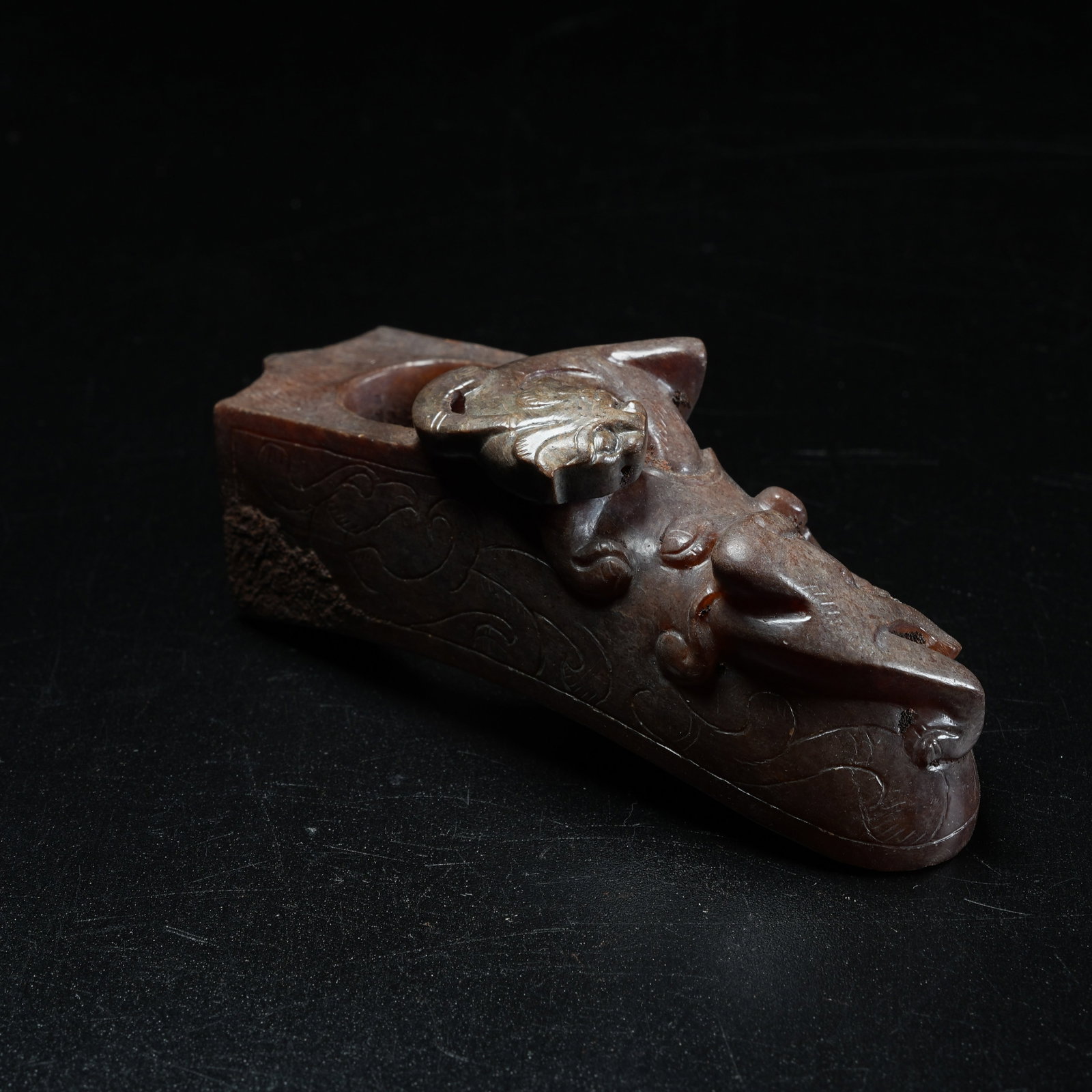 A ANCIENT JADE HEART-SHAPED PENDANT WITH CHI DRAGON: Ancient Jade Heart-shaped Pendant with Chi Dragon