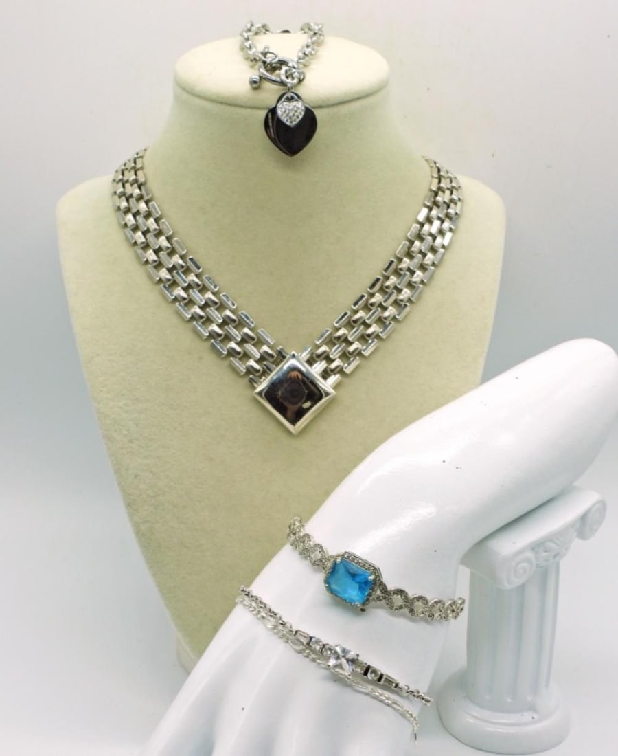 MONET NECKLACE & 4 BRACELETS (1 of 3)