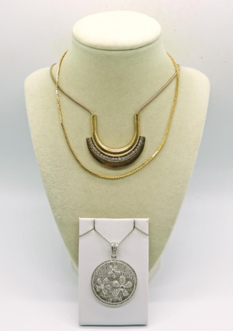 3 VINTAGE NECKLACES-VARIOUS STYLES: 3 VINTAGE NECKLACES-VARIOUS STYLES