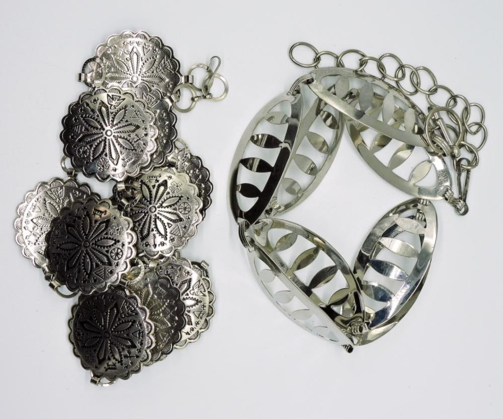 2 METAL BELTS (1 of 3)