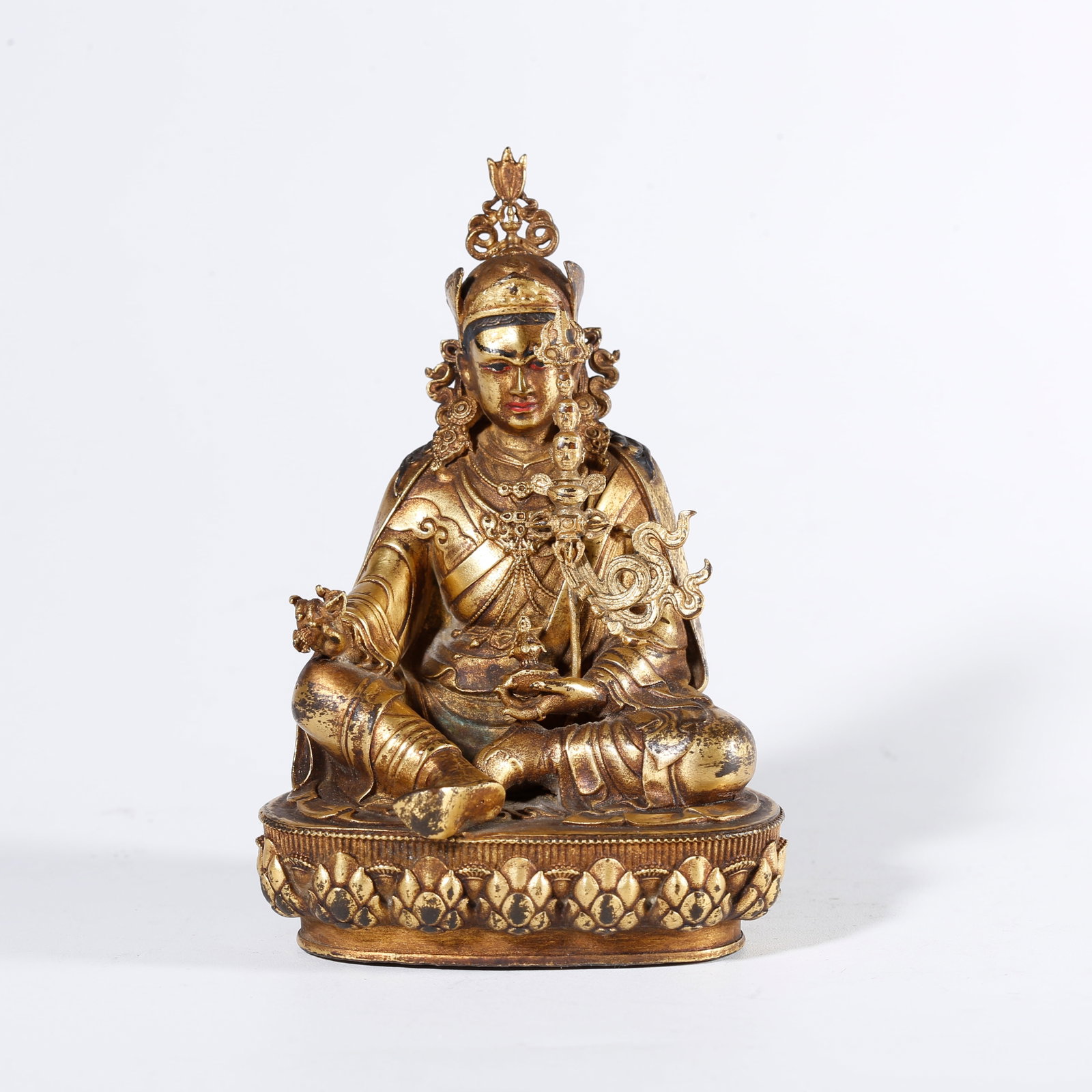 A GILT BRONZE STATUE OF PADMASAMBHAVA: Gilt Bronze Statue of Padmasambhava