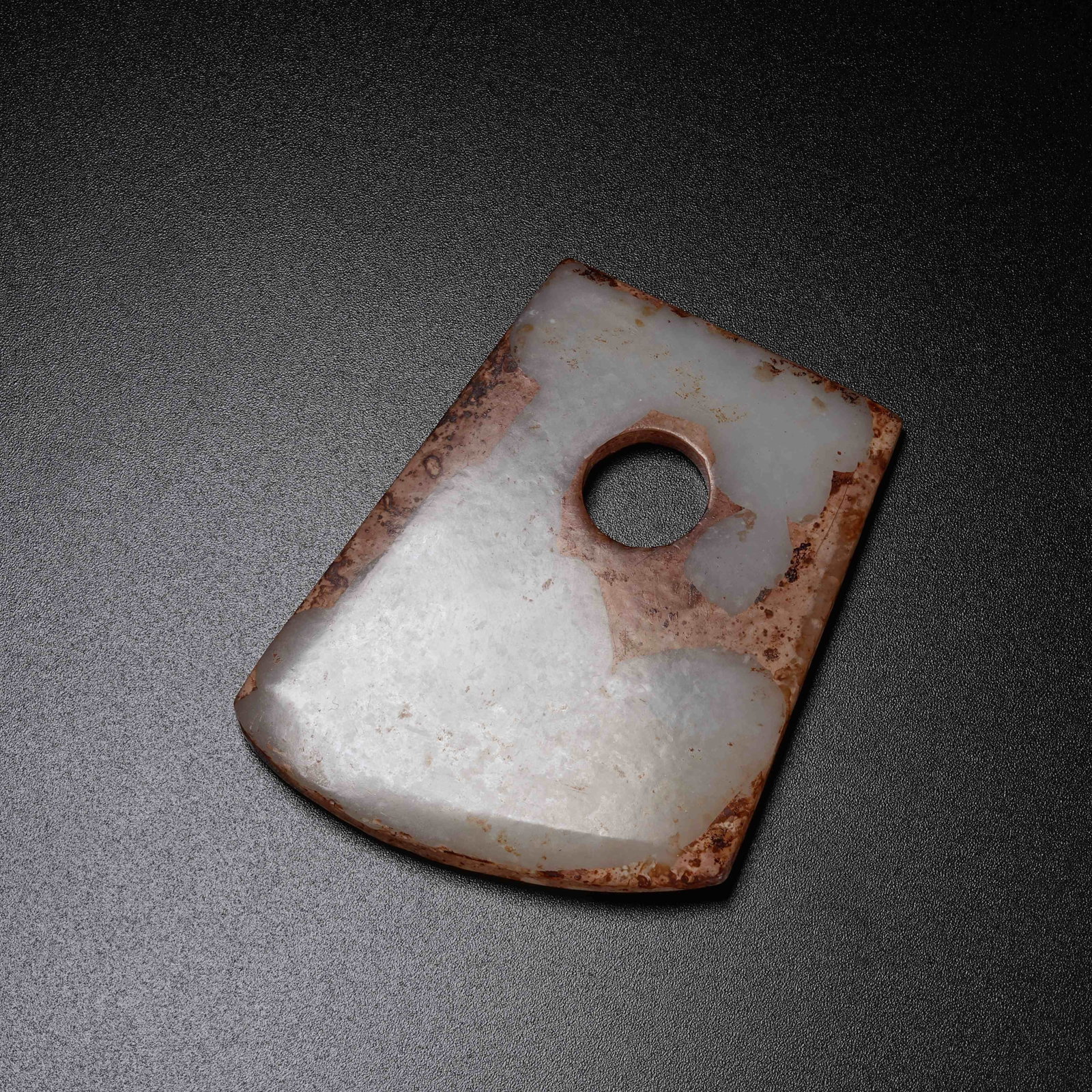 A ANCIENT JADE AXE (1 of 8)
