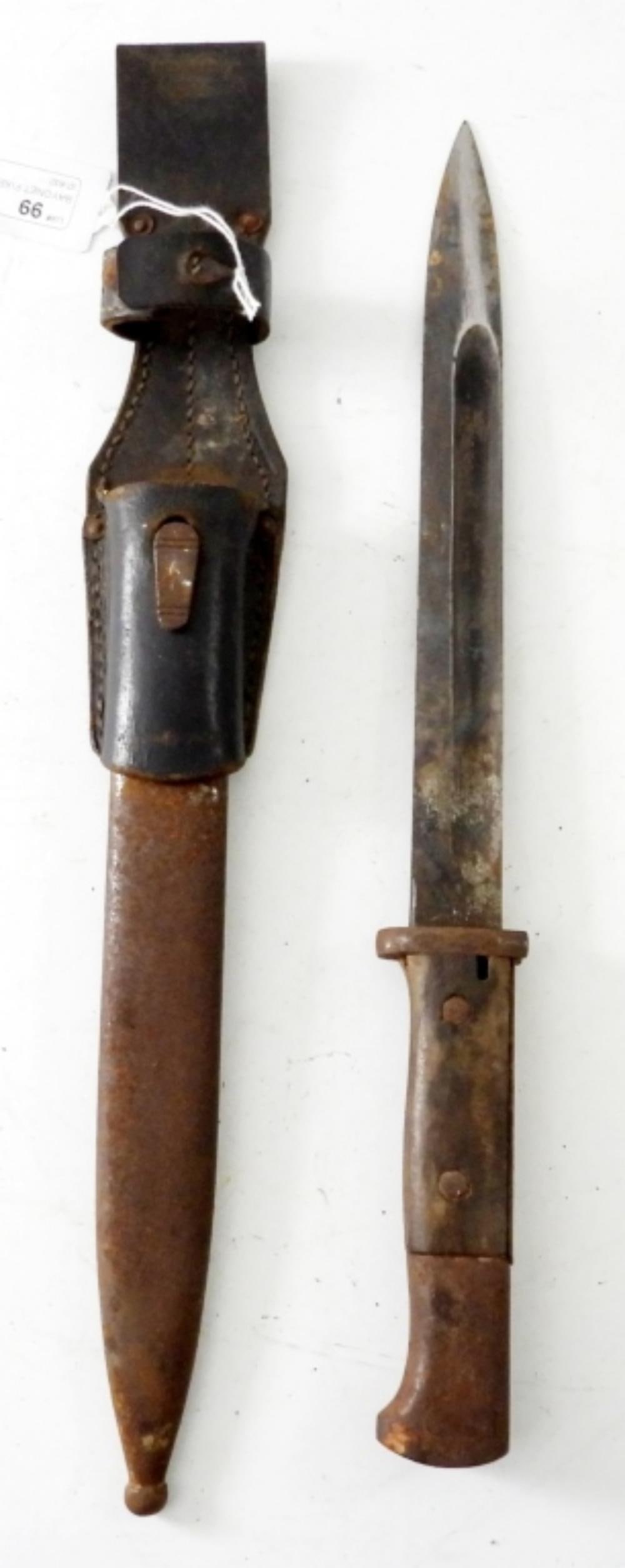 BAYONET FIXED BLADE KNIFE W/SCABBARD: BAYONET FIXED BLADE KNIFE W/SCABBARD