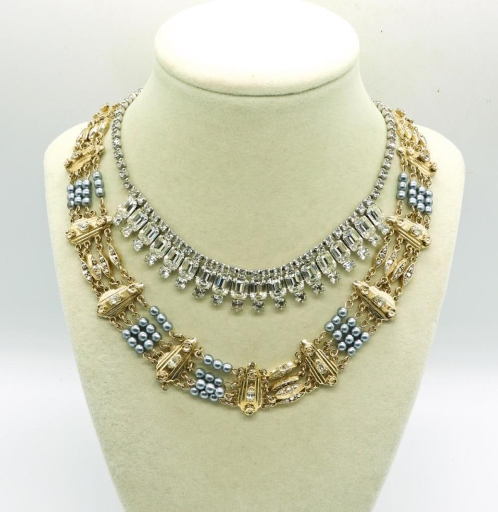 2 VINTAGE NECKLACES (1 of 2)