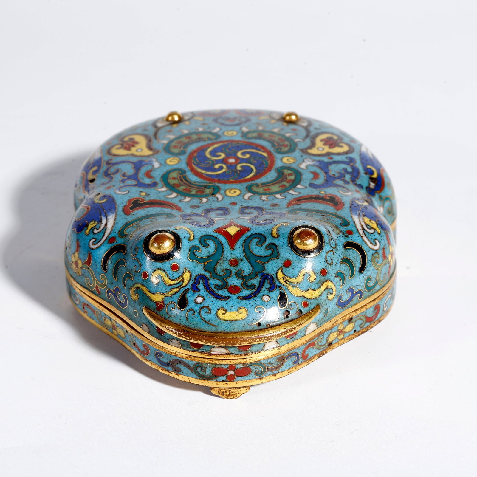 A CLOISONNE COVERED BOX (1 of 9)