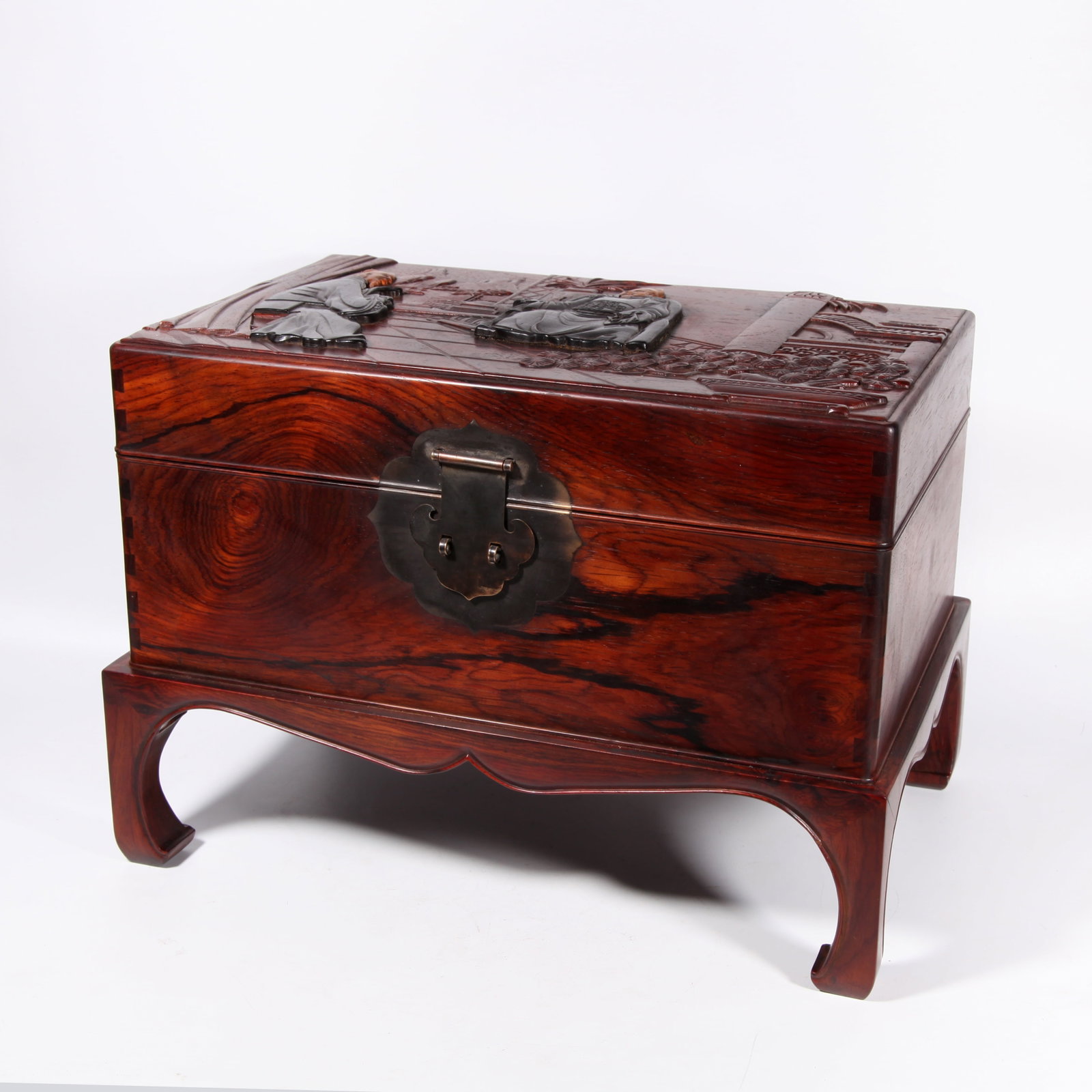 A RED WOOD CHEST INLAID WITH BOXWOOD AND RED SANDALWOOD CARVED WITH FIGURE-AND-STORY PATTERN (1 of 10)