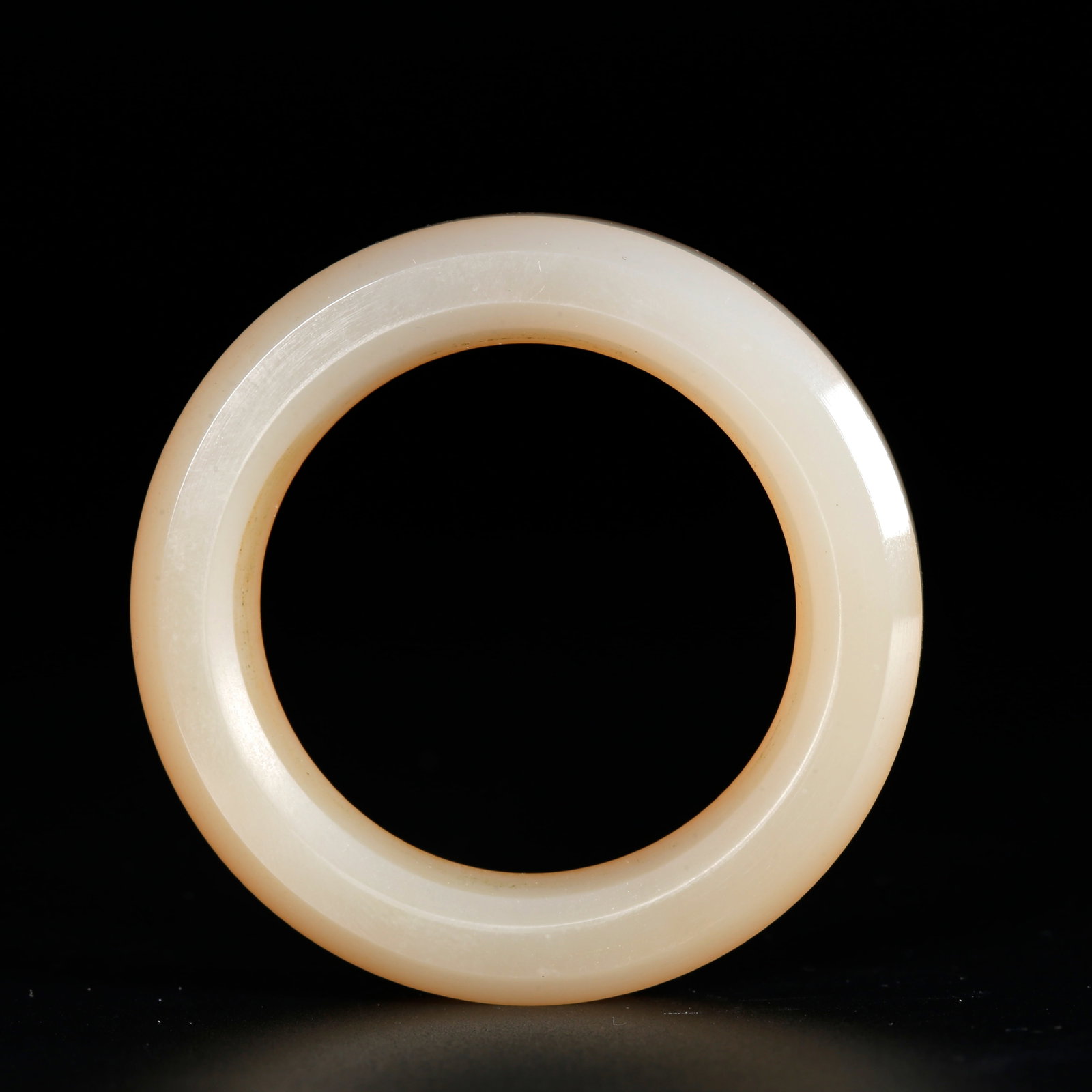 A AGATE HANGING ORNAMENT (1 of 8)