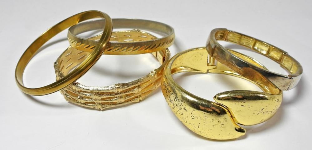 5CT GOLD TONE BANGLES: 5CT GOLD TONE BANGLES