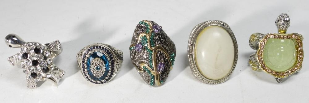 (5) UNIQUE RINGS - (2) TURTLE RINGS (1 of 2)