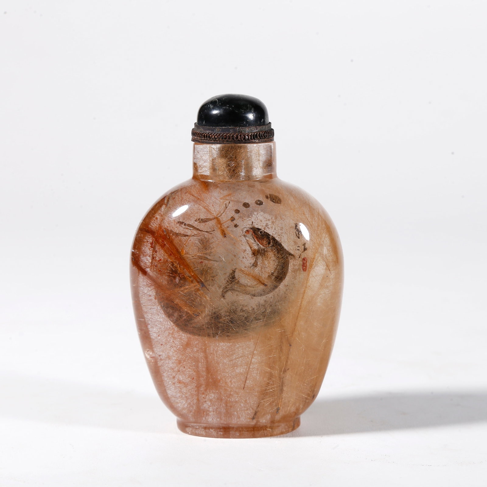 A CRYSTAL SNUFF BOTTLE: Crystal Snuff Bottle