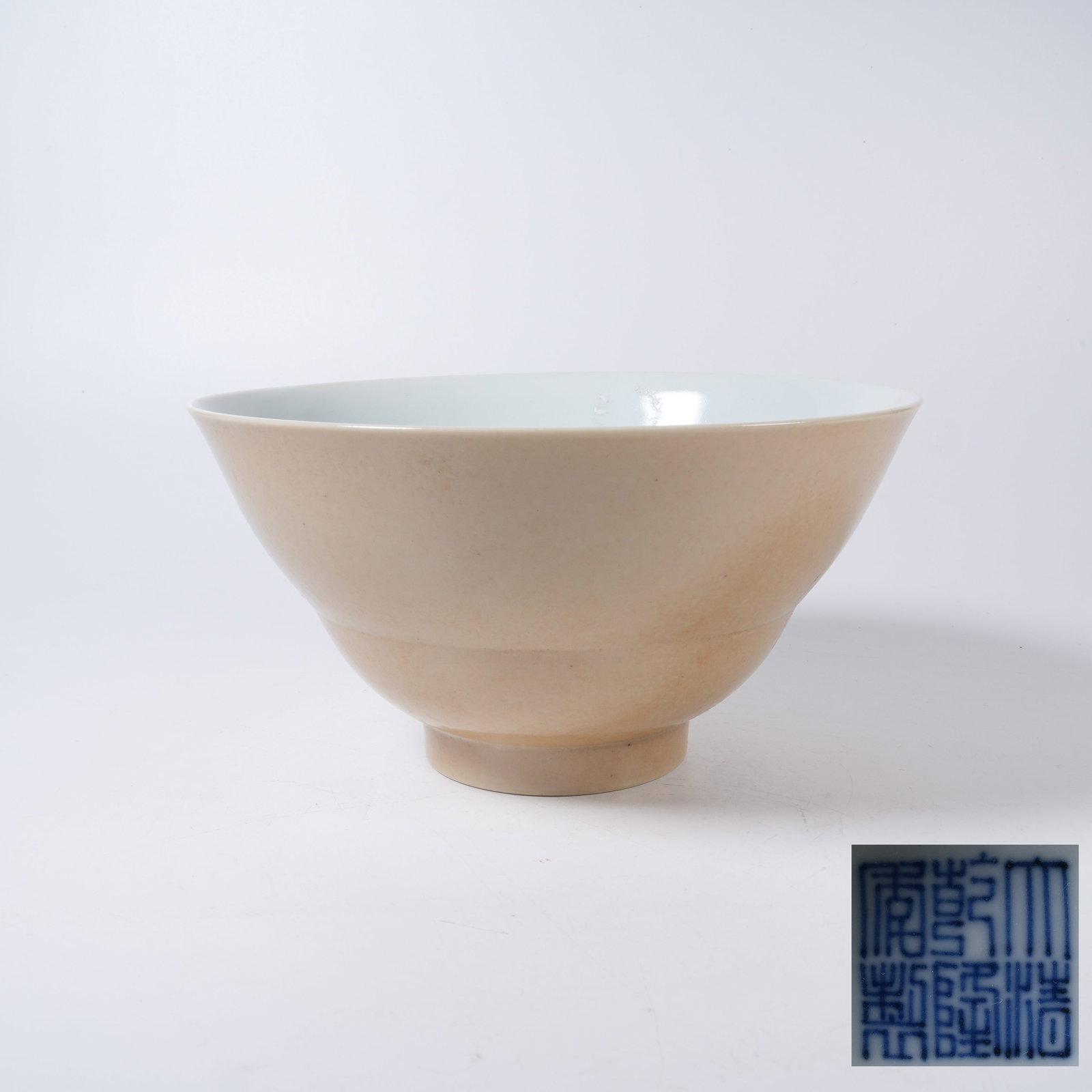 A YELLOW GLAZE LARGE BOWL (1 of 8)