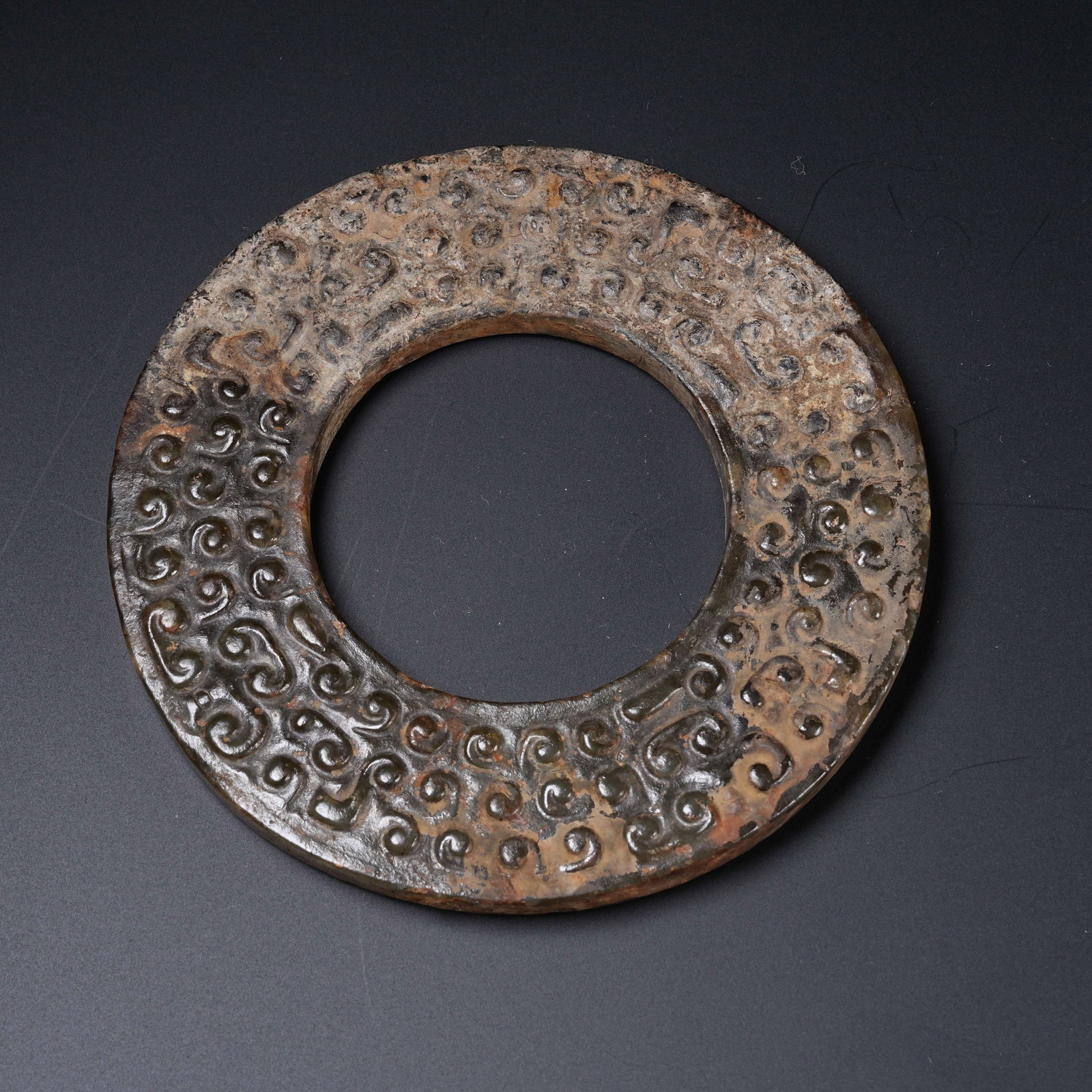 A ANCIENT JADE BI DISC WITH HOOKED CLOUD PATTERNS - 10