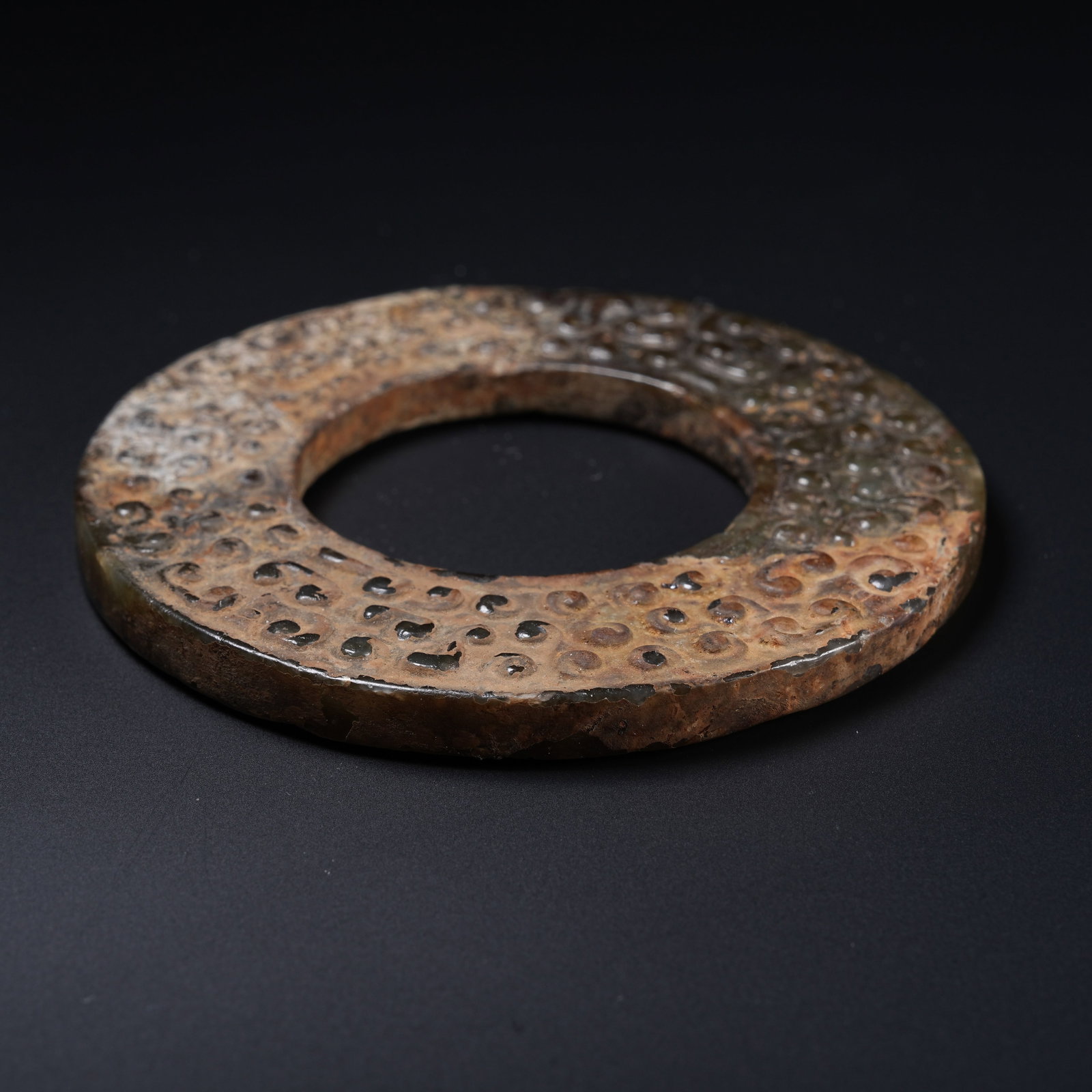 A ANCIENT JADE BI DISC WITH HOOKED CLOUD PATTERNS - 5