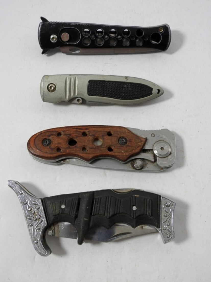 (4) UTILITY KNIFE LOT: (4) UTILITY KNIFE LOT