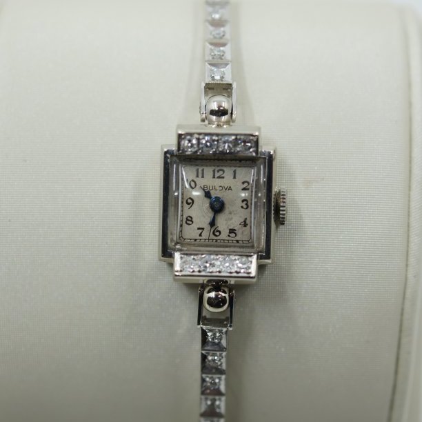 A Bulova Diamond Watch 14K (1 of 4)