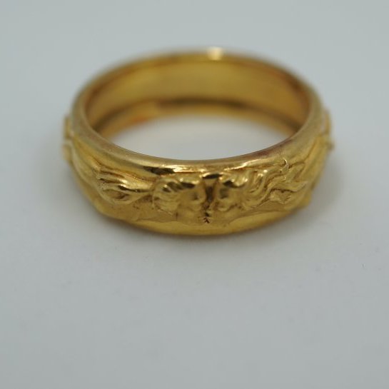 Carrera y Carrera Promesa Kissing Ring 18K (1 of 4)