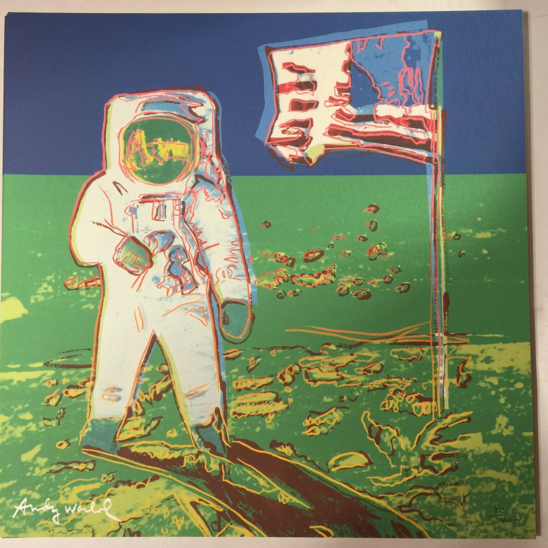 Offset lithograph by Andy Warhol - 60x60 cm: Offset Lithograph by Andy Warhol Arabic numbering specimens 2400 copies Sheet size approx. 60 x 60 cm Paper weight between 250/300 grams LENOX BOARD Museum Paper The signature is printed CMOA buffer s