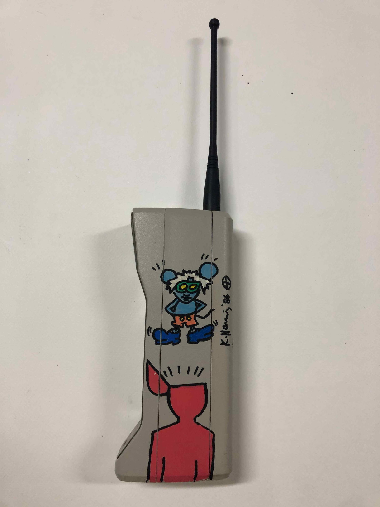 Keith Haring and Andy Warhol signed  Motorola phone (1 of 20)
