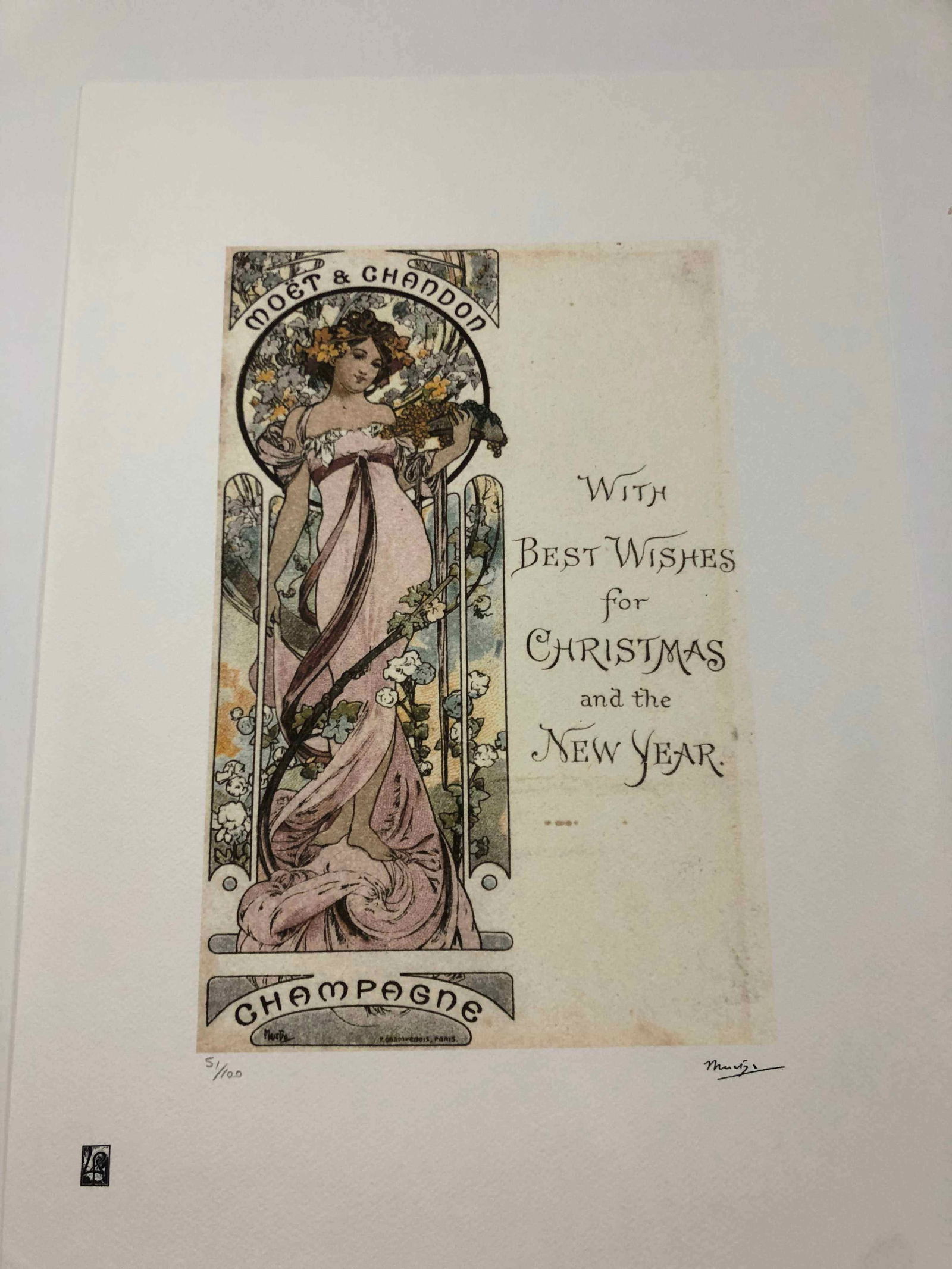 Alphonse Mucha litografia cm 50x70 con certificato: Alphonse Mucha litografia dimensione cm 50x70 timbro impresso LE PALMEcarta francesecertificato di autenticaedizione del 2010firma su lastra in stampaesemplari 100 maxla numerazione al momento della s
