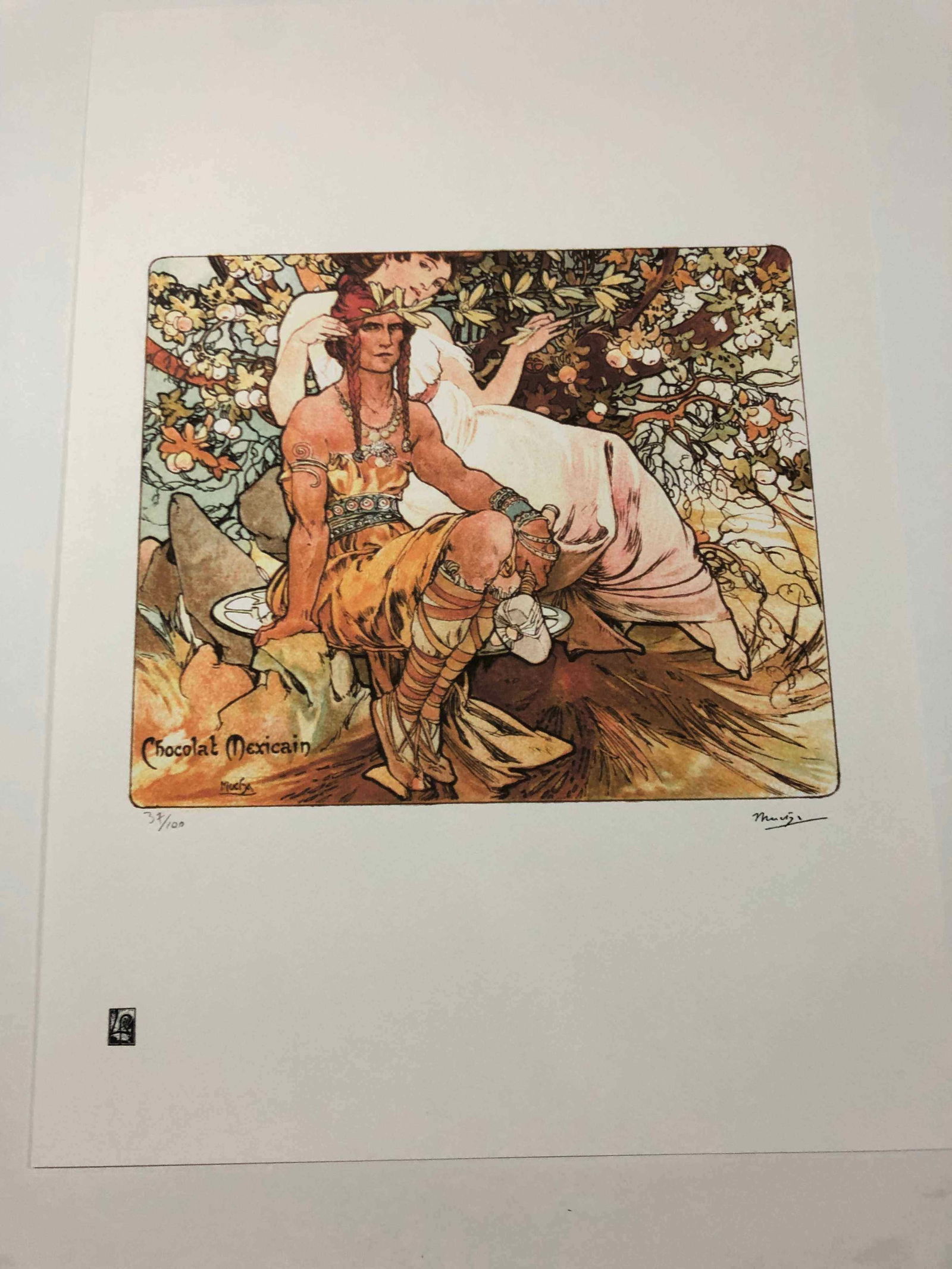 Alphonse Mucha litografia cm 50x70 con certificato: Alphonse Mucha litografia dimensione cm 50x70 timbro impresso LE PALMEcarta francesecertificato di autenticaedizione del 2010firma su lastra in stampaesemplari 100 maxla numerazione al momento della s