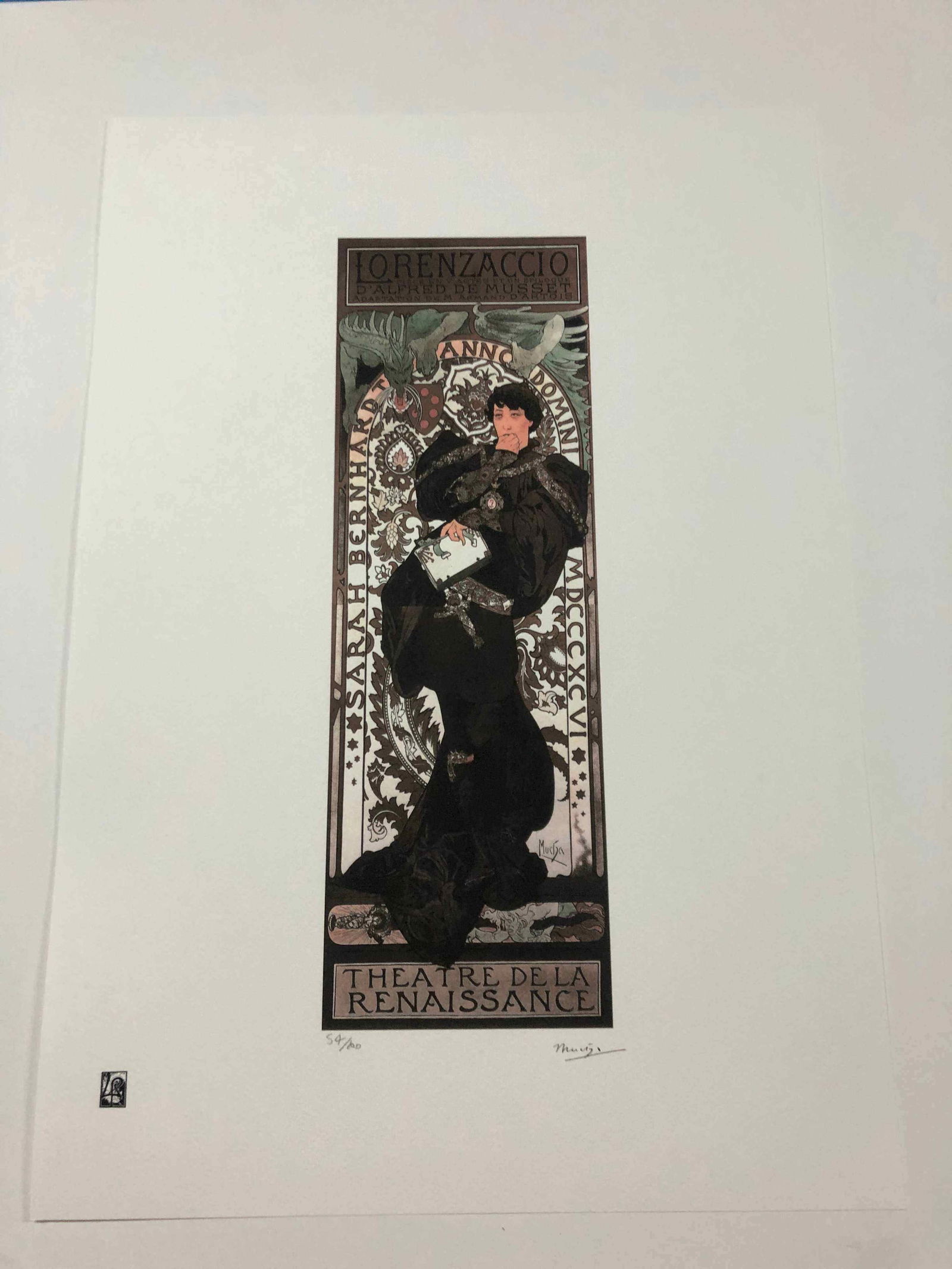 Alphonse Mucha litografia cm 50x70 con certificato: Alphonse Mucha litografia dimensione cm 50x70 timbro impresso LE PALMEcarta francesecertificato di autenticaedizione del 2010firma su lastra in stampaesemplari 100 maxla numerazione al momento della s